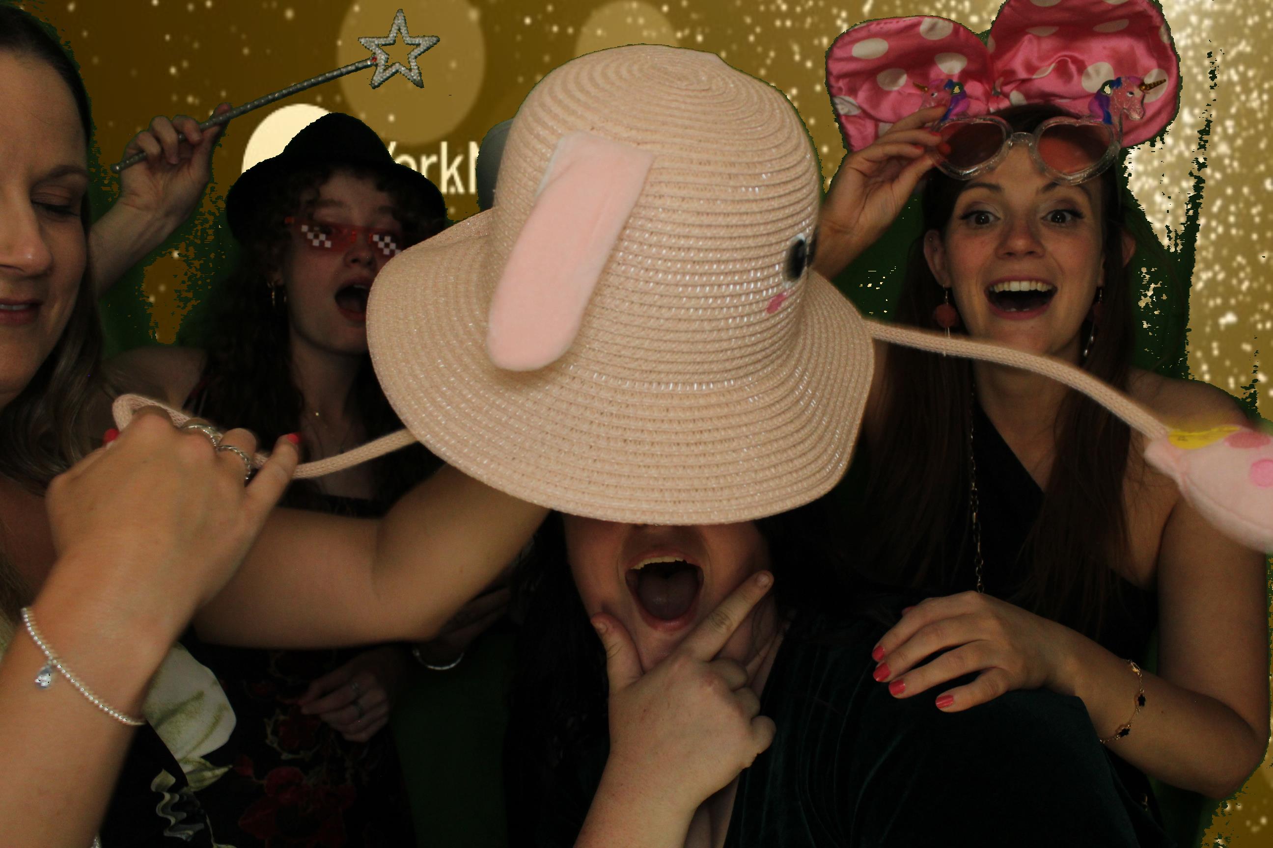 Yorkmix Hero awards | View more photos from the event at gallery.omegaphotobooths.co.uk/u/Omega-Photobooths/Yorkmix-Hero-awards-0