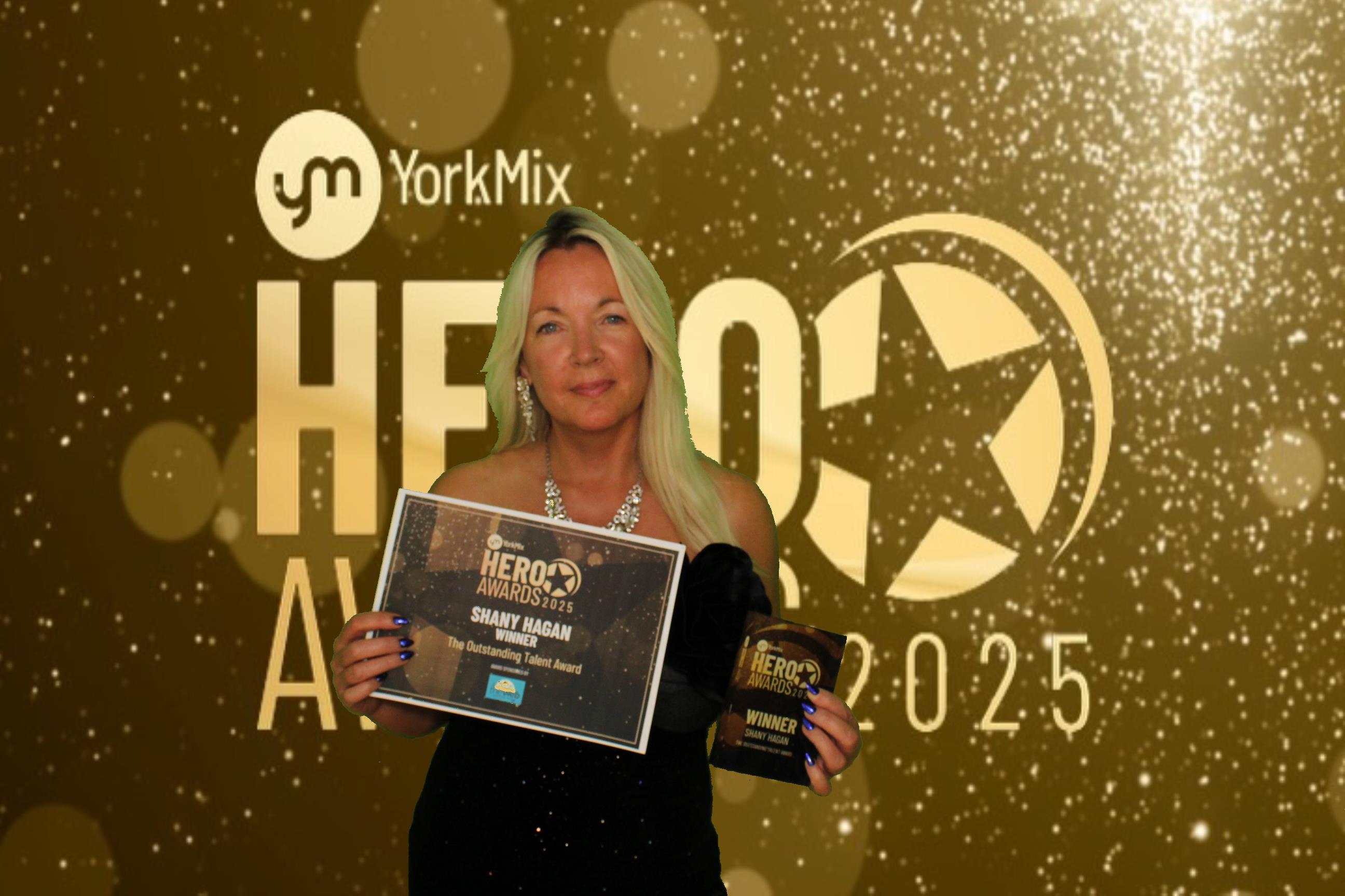 Yorkmix Hero awards | View more photos from the event at gallery.omegaphotobooths.co.uk/u/Omega-Photobooths/Yorkmix-Hero-awards-0