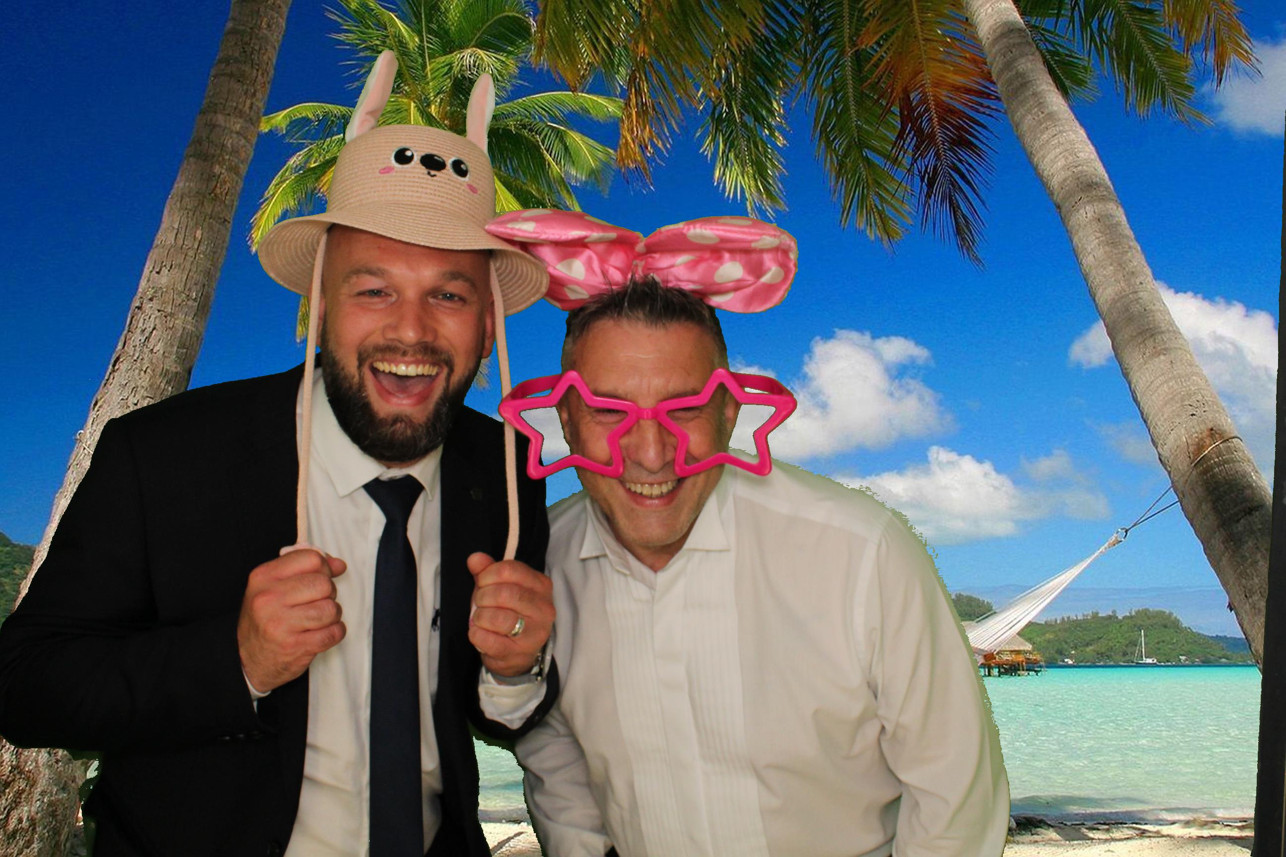 Yorkmix Hero awards | View more photos from the event at gallery.omegaphotobooths.co.uk/u/Omega-Photobooths/Yorkmix-Hero-awards-0
