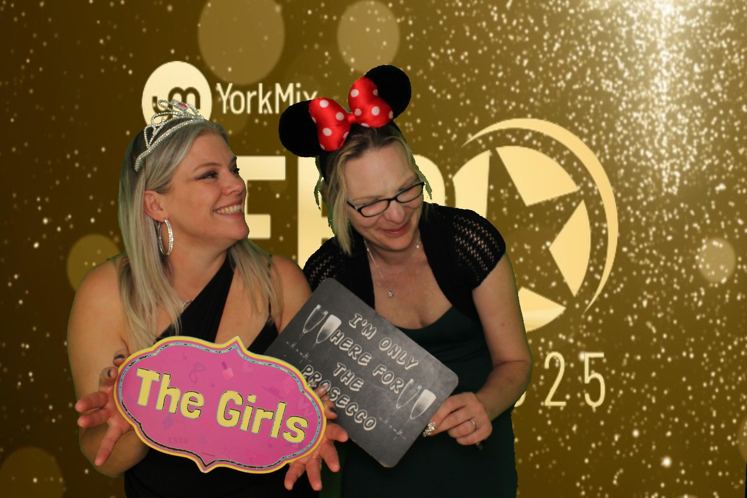 Yorkmix Hero awards | View more photos from the event at gallery.omegaphotobooths.co.uk/u/Omega-Photobooths/Yorkmix-Hero-awards-0
