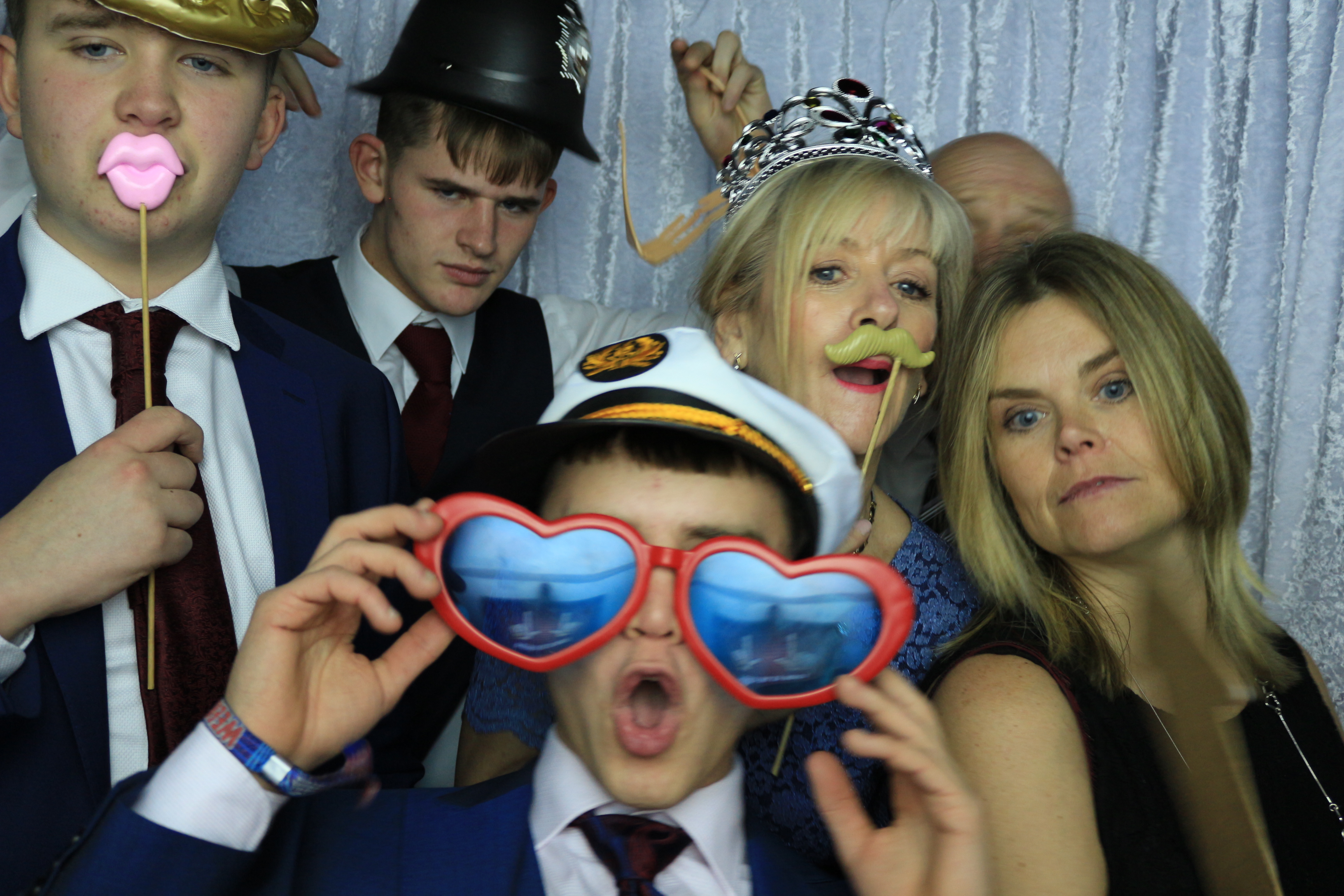 Grant & Emma's Wedding - Images | View more photos from the event at gallery.partydelightsphotobooth.co.uk/u/PartyDelightsPhotoBooth/Grant-Emmas-Wedding-Images