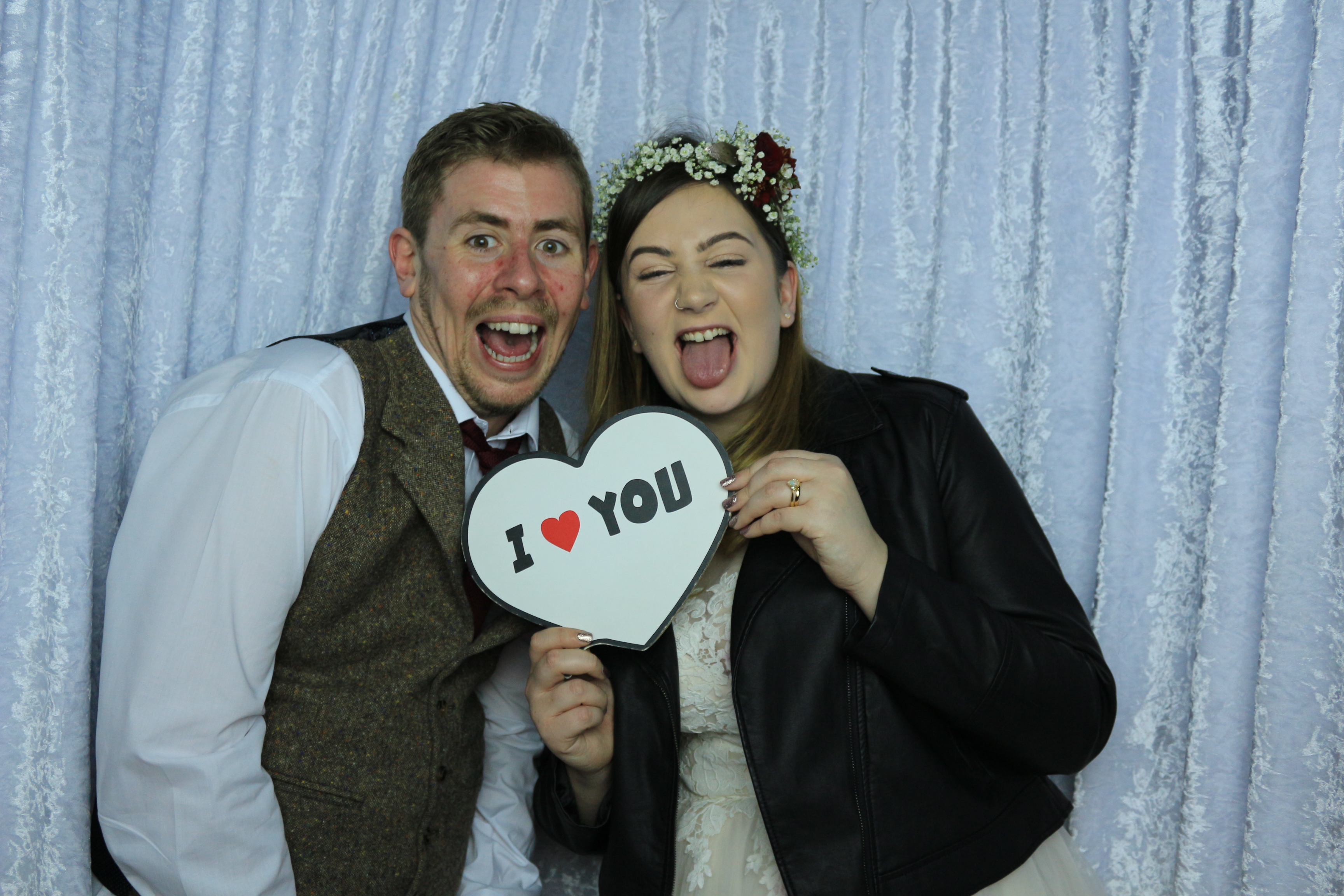 Grant & Emma's Wedding - Images | View more photos from the event at gallery.partydelightsphotobooth.co.uk/u/PartyDelightsPhotoBooth/Grant-Emmas-Wedding-Images