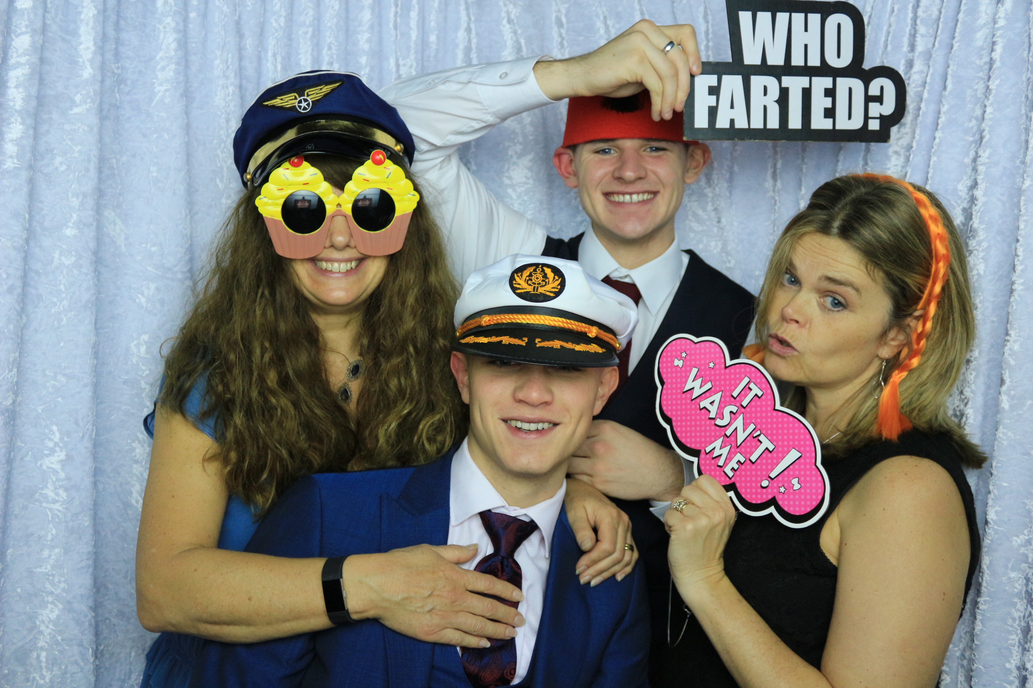 Grant & Emma's Wedding - Images | View more photos from the event at gallery.partydelightsphotobooth.co.uk/u/PartyDelightsPhotoBooth/Grant-Emmas-Wedding-Images