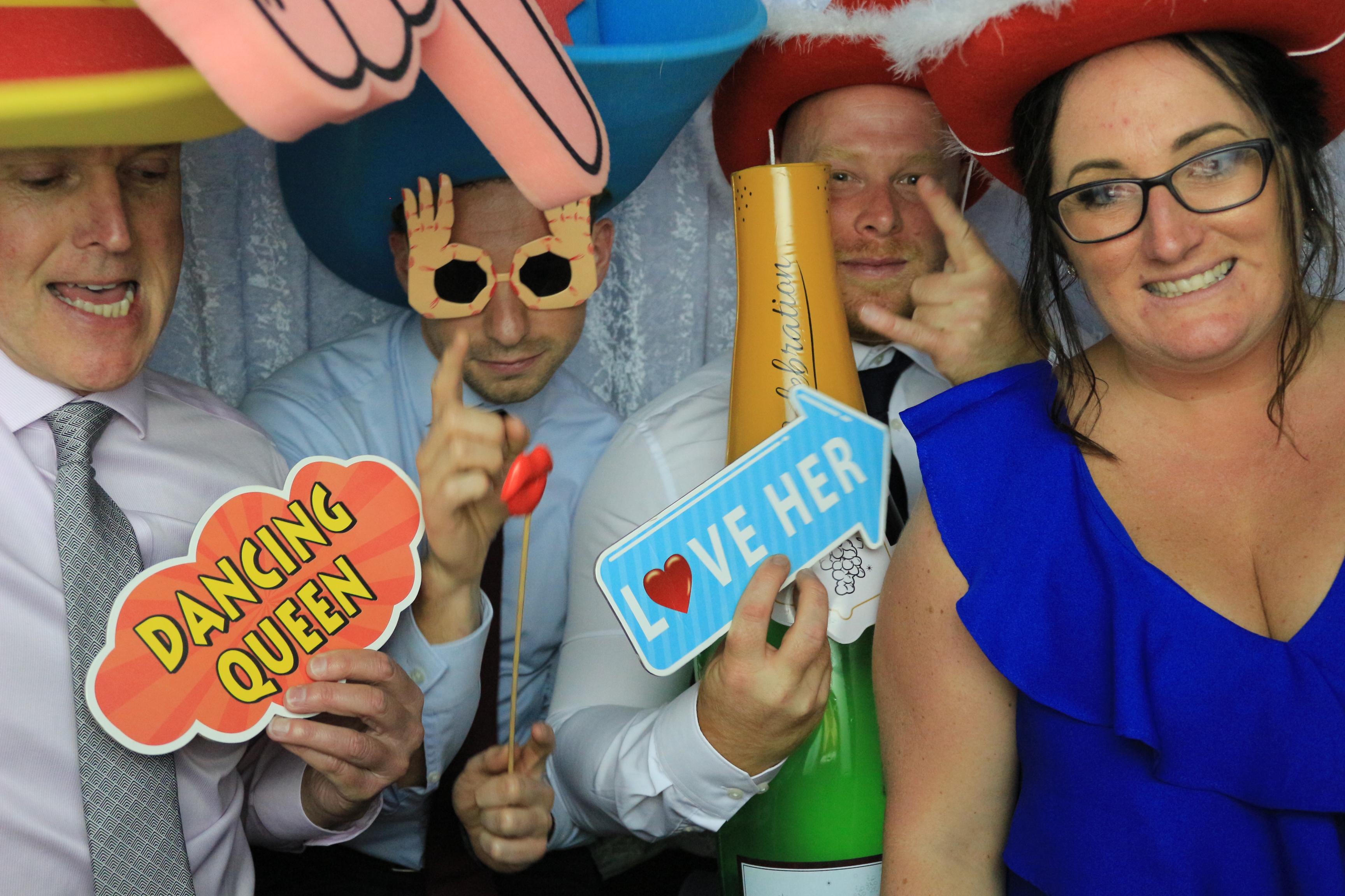 Rob & Claire's Wedding - Images | View more photos from the event at gallery.partydelightsphotobooth.co.uk/u/PartyDelightsPhotoBooth/Rob-Claires-Wedding-Images