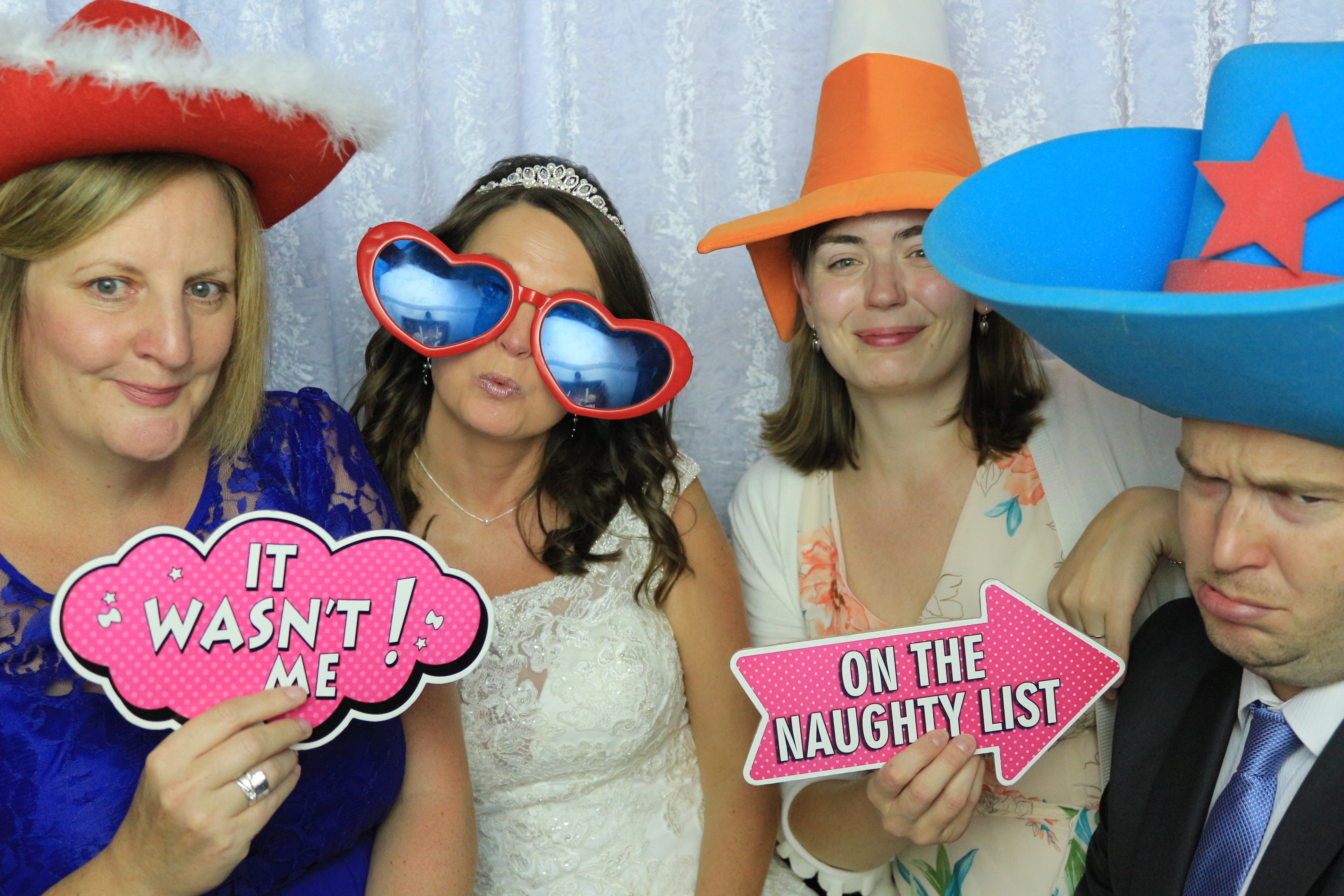 Rob & Claire's Wedding - Images | View more photos from the event at gallery.partydelightsphotobooth.co.uk/u/PartyDelightsPhotoBooth/Rob-Claires-Wedding-Images