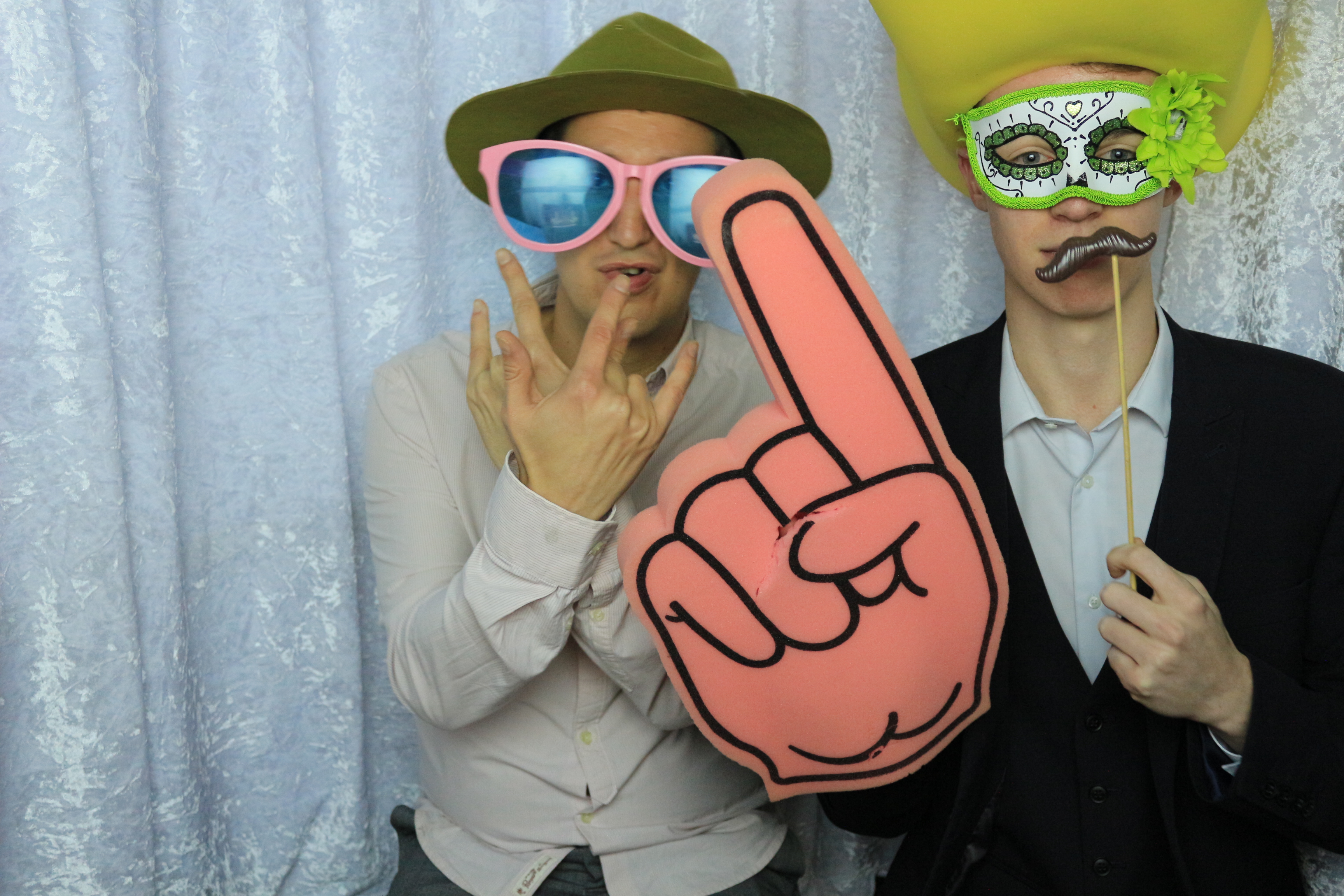Rob & Claire's Wedding - Images | View more photos from the event at gallery.partydelightsphotobooth.co.uk/u/PartyDelightsPhotoBooth/Rob-Claires-Wedding-Images