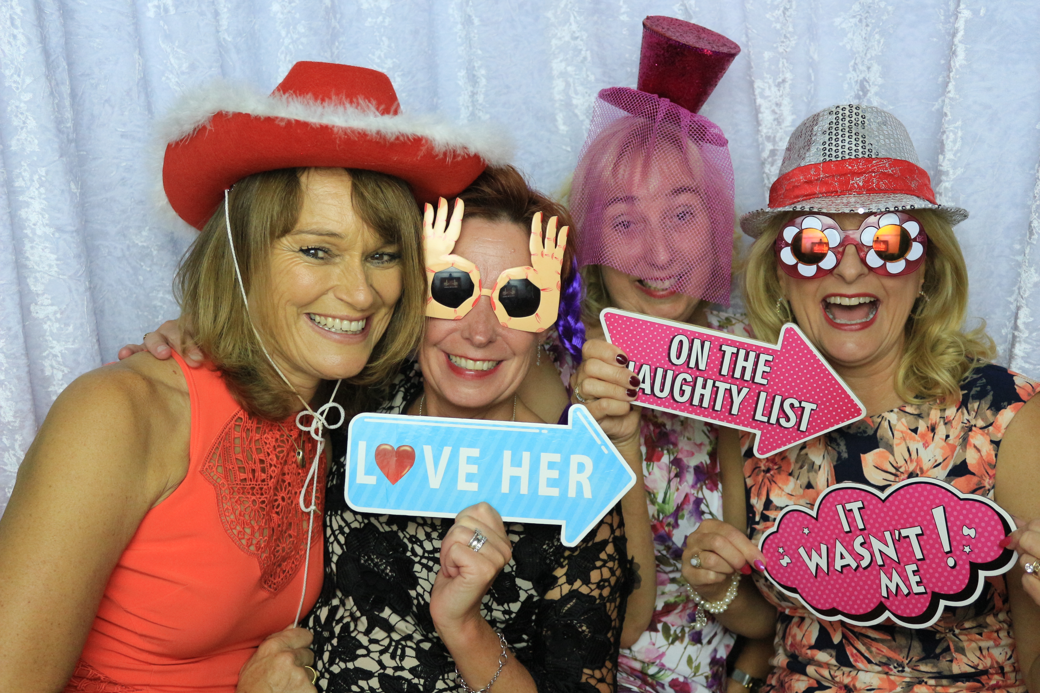 Rob & Claire's Wedding - Images | View more photos from the event at gallery.partydelightsphotobooth.co.uk/u/PartyDelightsPhotoBooth/Rob-Claires-Wedding-Images