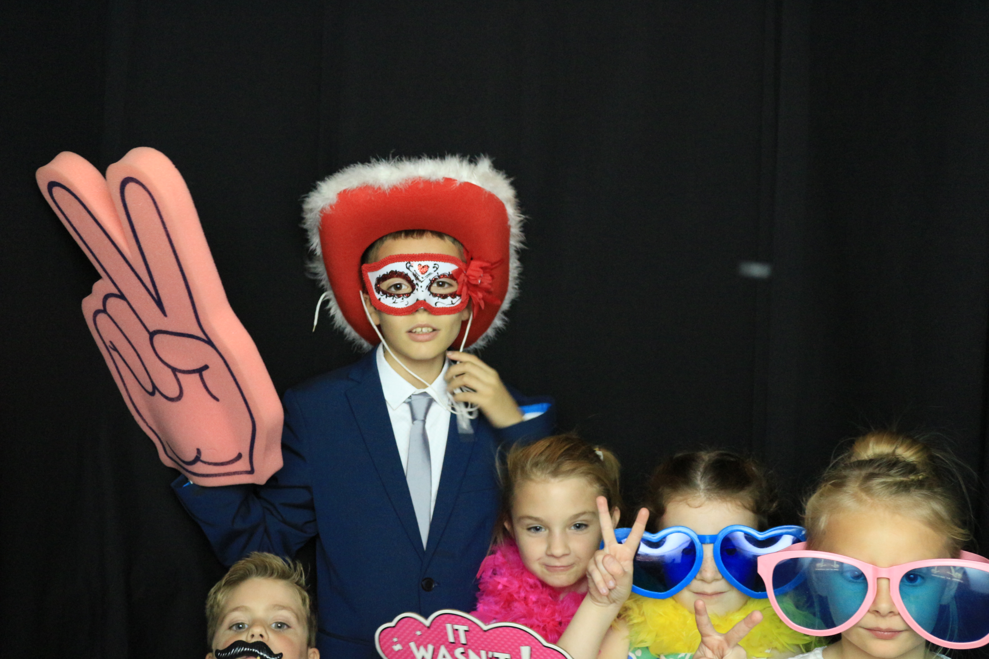 Wedding Mr & Mrs Giles - Images | View more photos from the event at gallery.partydelightsphotobooth.co.uk/u/PartyDelightsPhotoBooth/Wedding-Mr-Mrs-Giles-Images