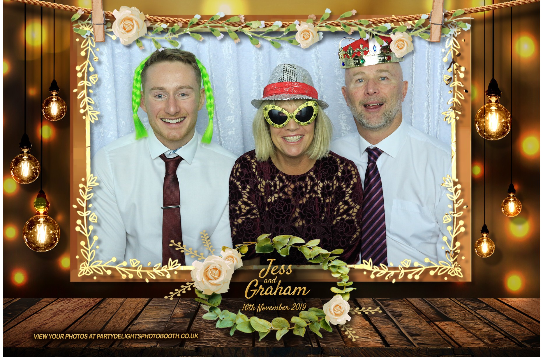 Jess and Graham's Wedding - Prints | View more photos from the event at gallery.partydelightsphotobooth.co.uk/u/PartyDelightsPhotoBooth/Jess-and-Grahams-Wedding-Prints