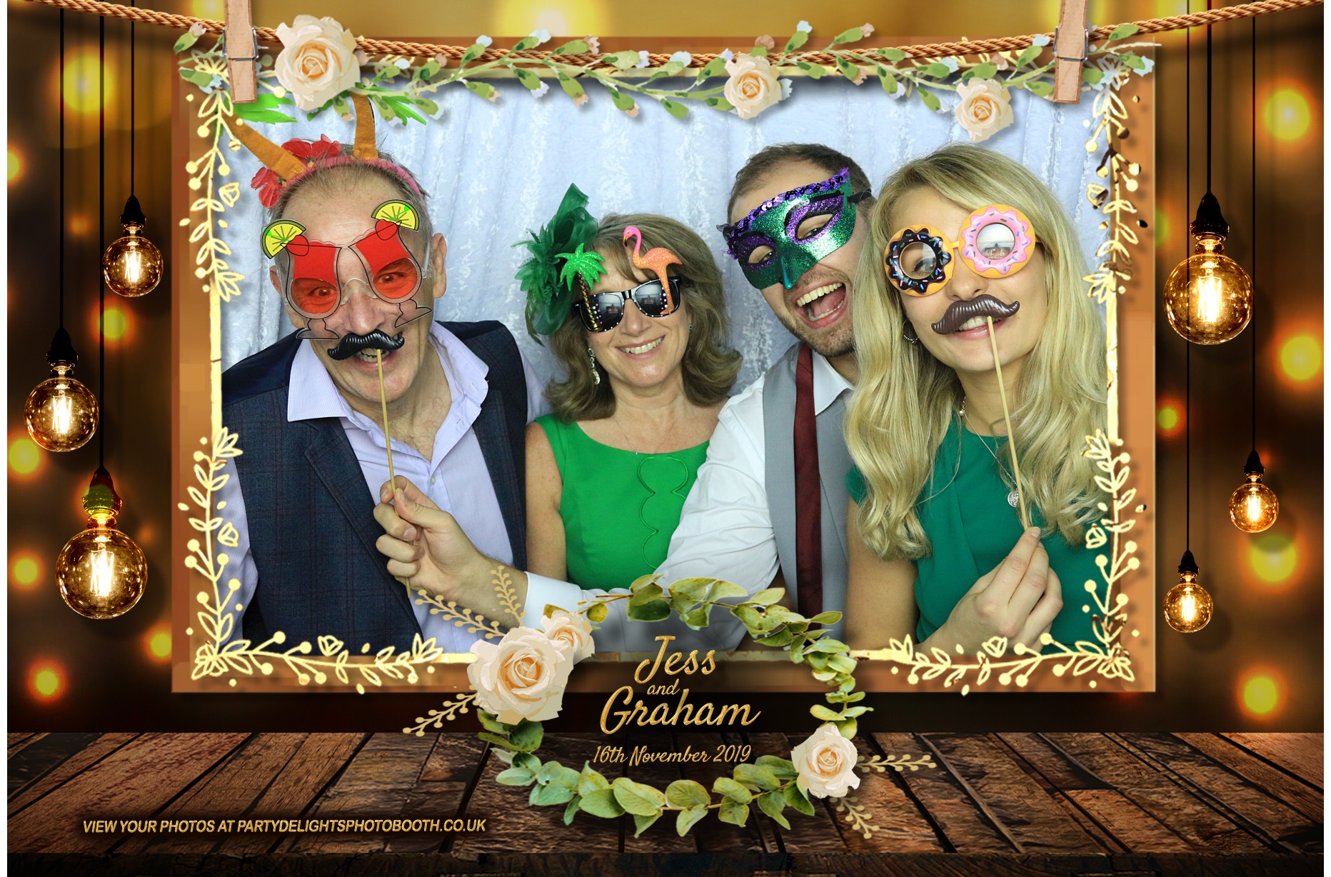 Jess and Graham's Wedding - Prints | View more photos from the event at gallery.partydelightsphotobooth.co.uk/u/PartyDelightsPhotoBooth/Jess-and-Grahams-Wedding-Prints