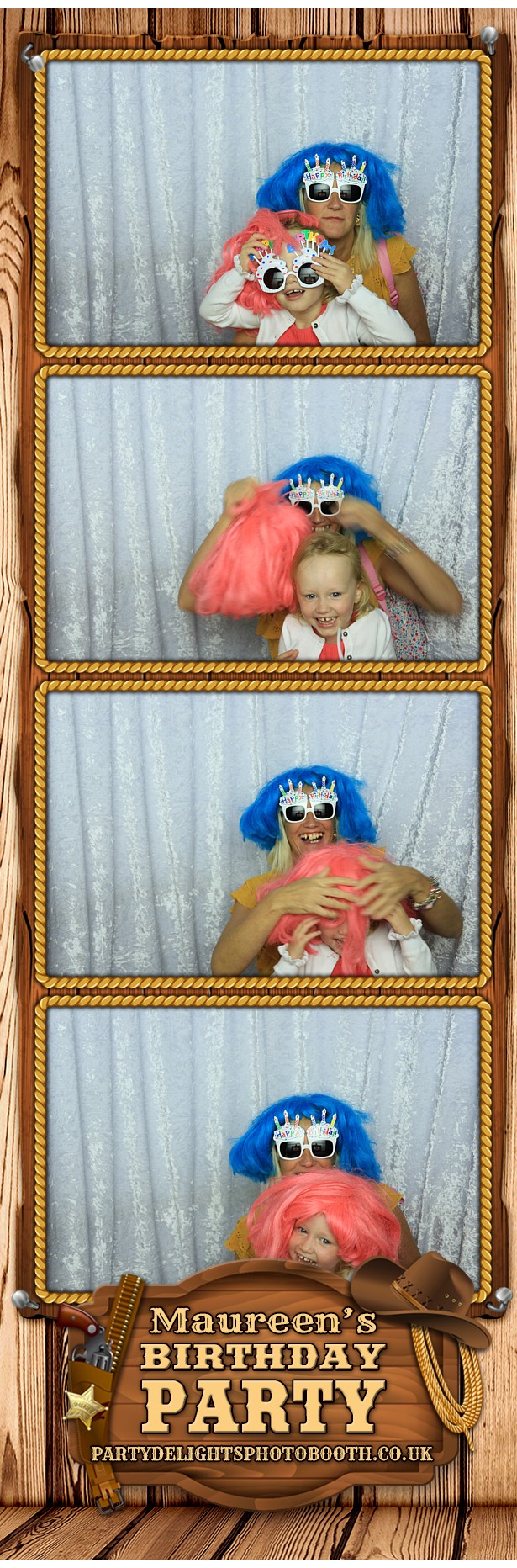 Maureen's Birthday Party - Prints | View more photos from the event at gallery.partydelightsphotobooth.co.uk/u/PartyDelightsPhotoBooth/Maureens-Birthday-Party-Prints