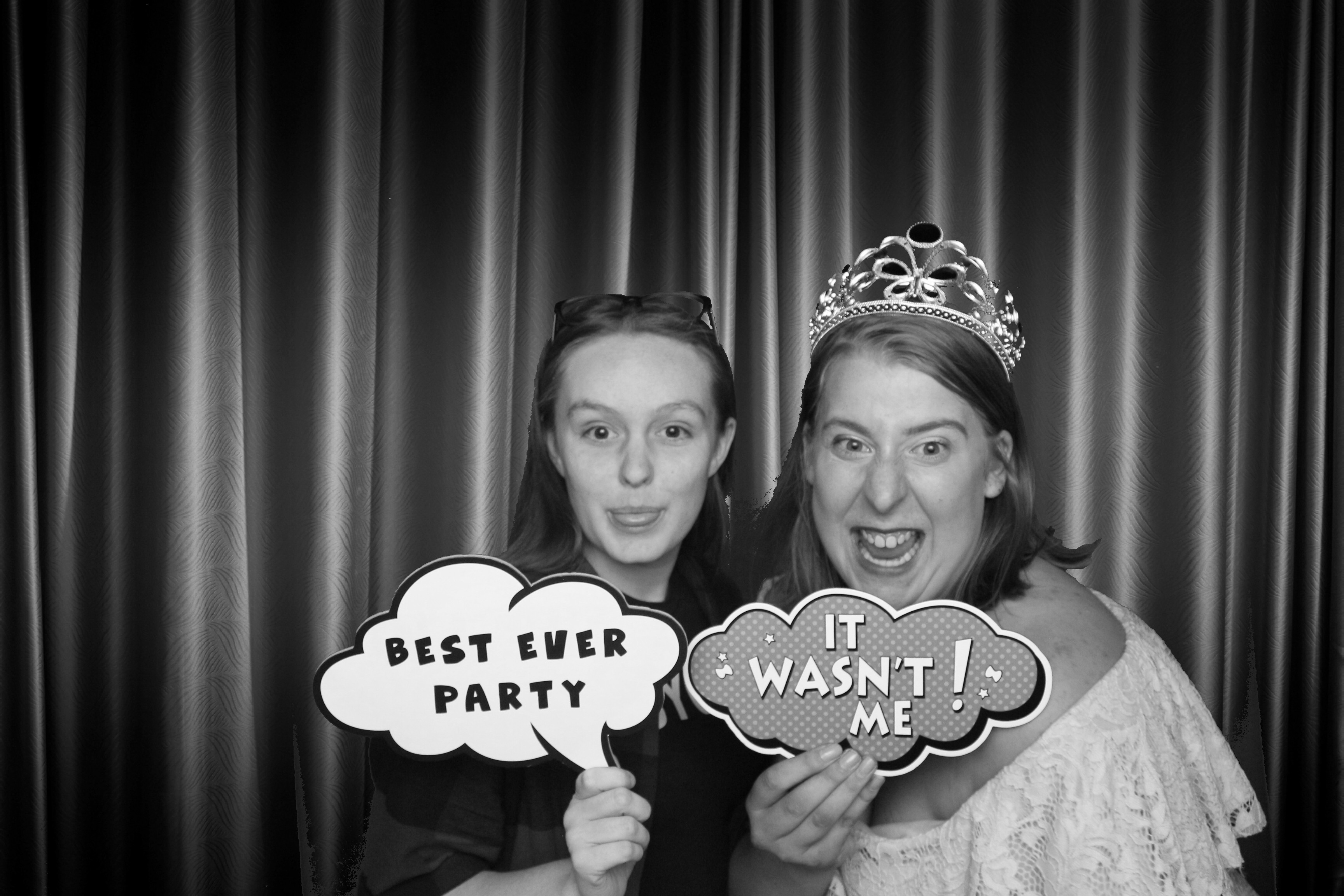 Mel's 40th Birthday - Images | View more photos from the event at gallery.partydelightsphotobooth.co.uk/u/PartyDelightsPhotoBooth/Mels-40th-Birthday-Images