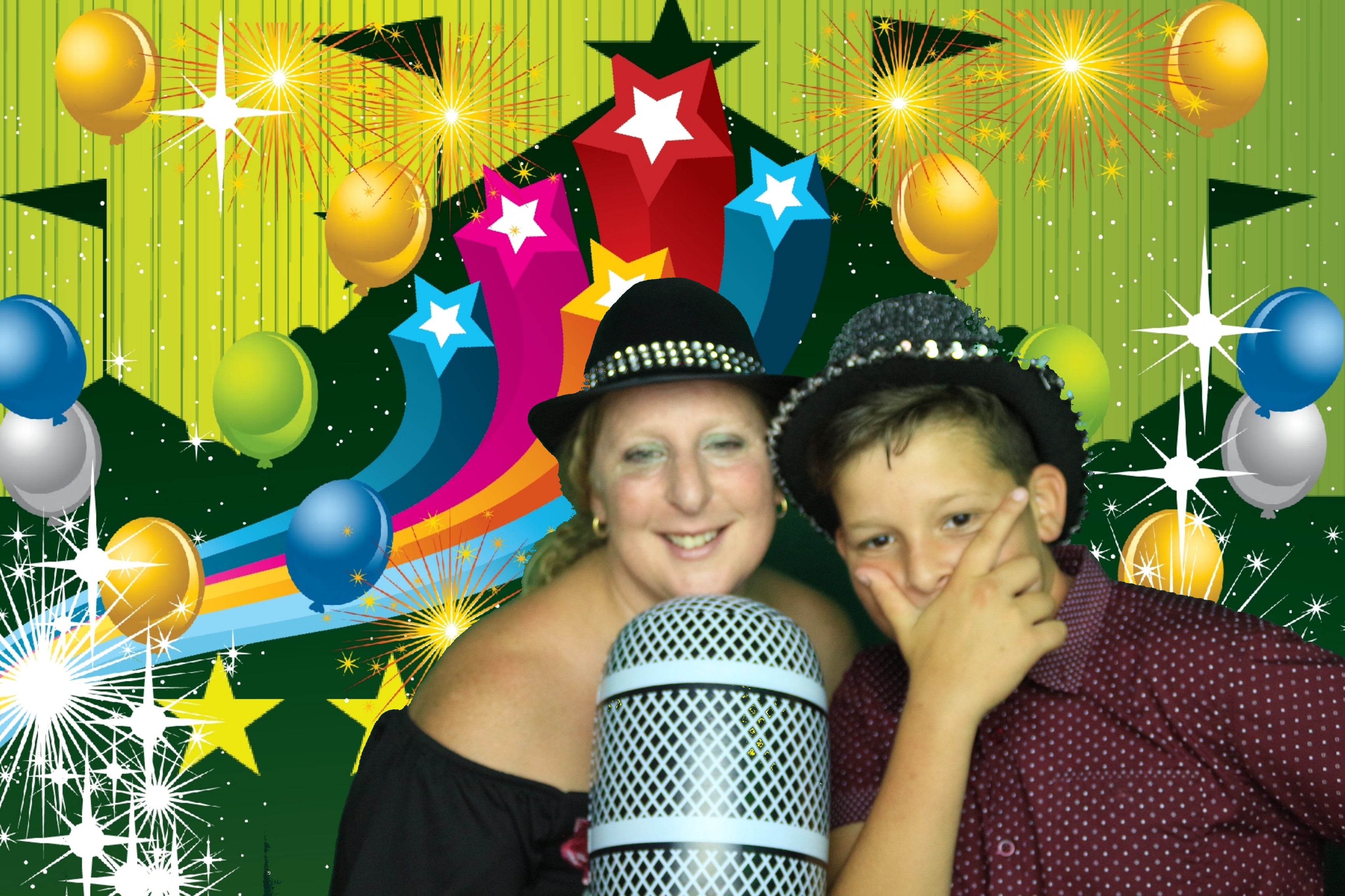 Mel's 40th Birthday - Images | View more photos from the event at gallery.partydelightsphotobooth.co.uk/u/PartyDelightsPhotoBooth/Mels-40th-Birthday-Images