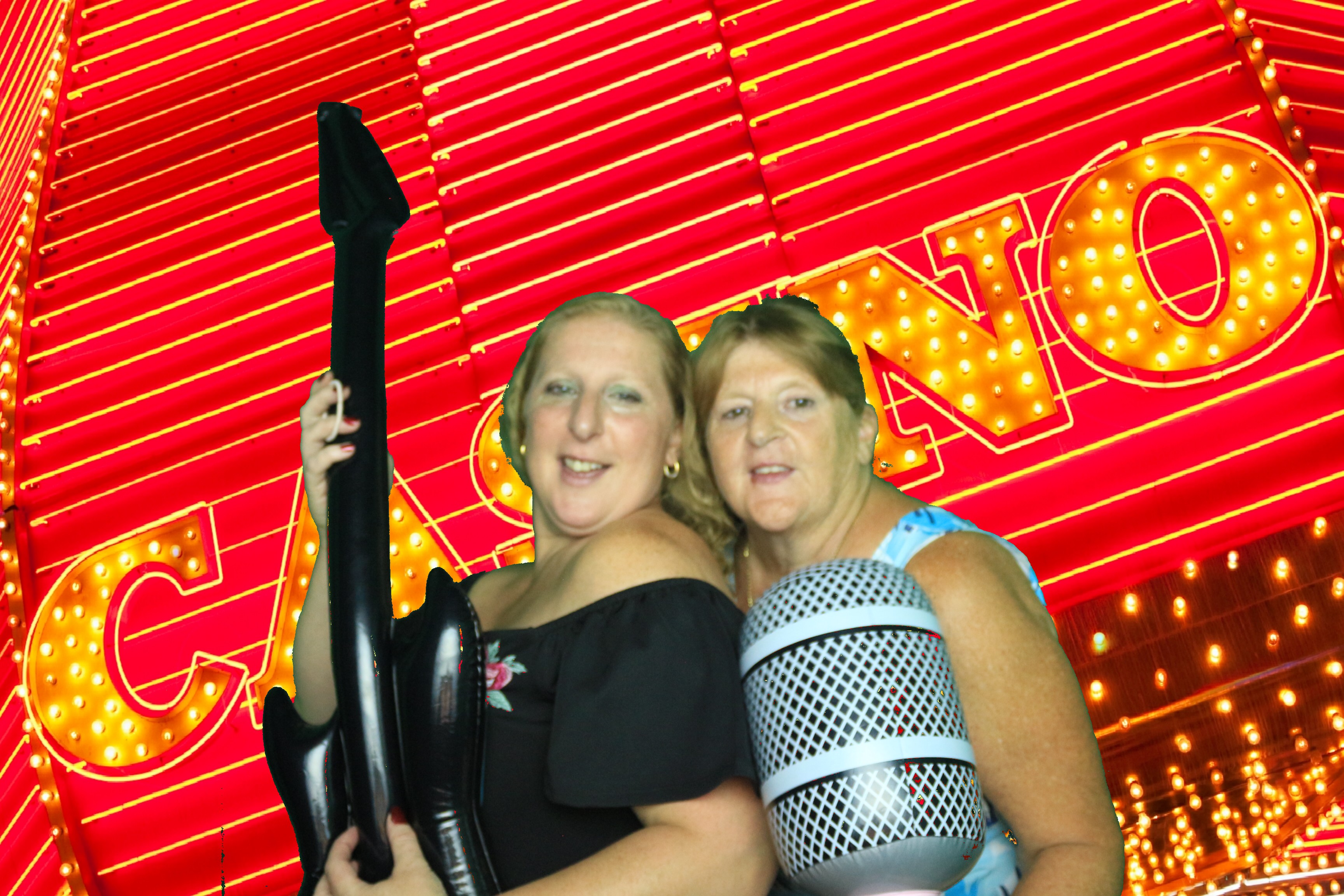 Mel's 40th Birthday - Images | View more photos from the event at gallery.partydelightsphotobooth.co.uk/u/PartyDelightsPhotoBooth/Mels-40th-Birthday-Images