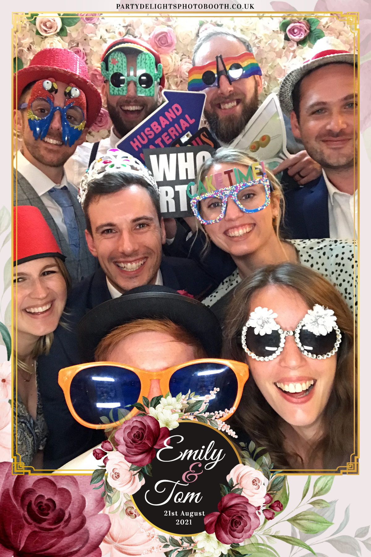 Emily & Tom's Wedding | View more photos from the event at gallery.partydelightsphotobooth.co.uk/u/PartyDelightsPhotoBooth/Emily-Toms-Wedding