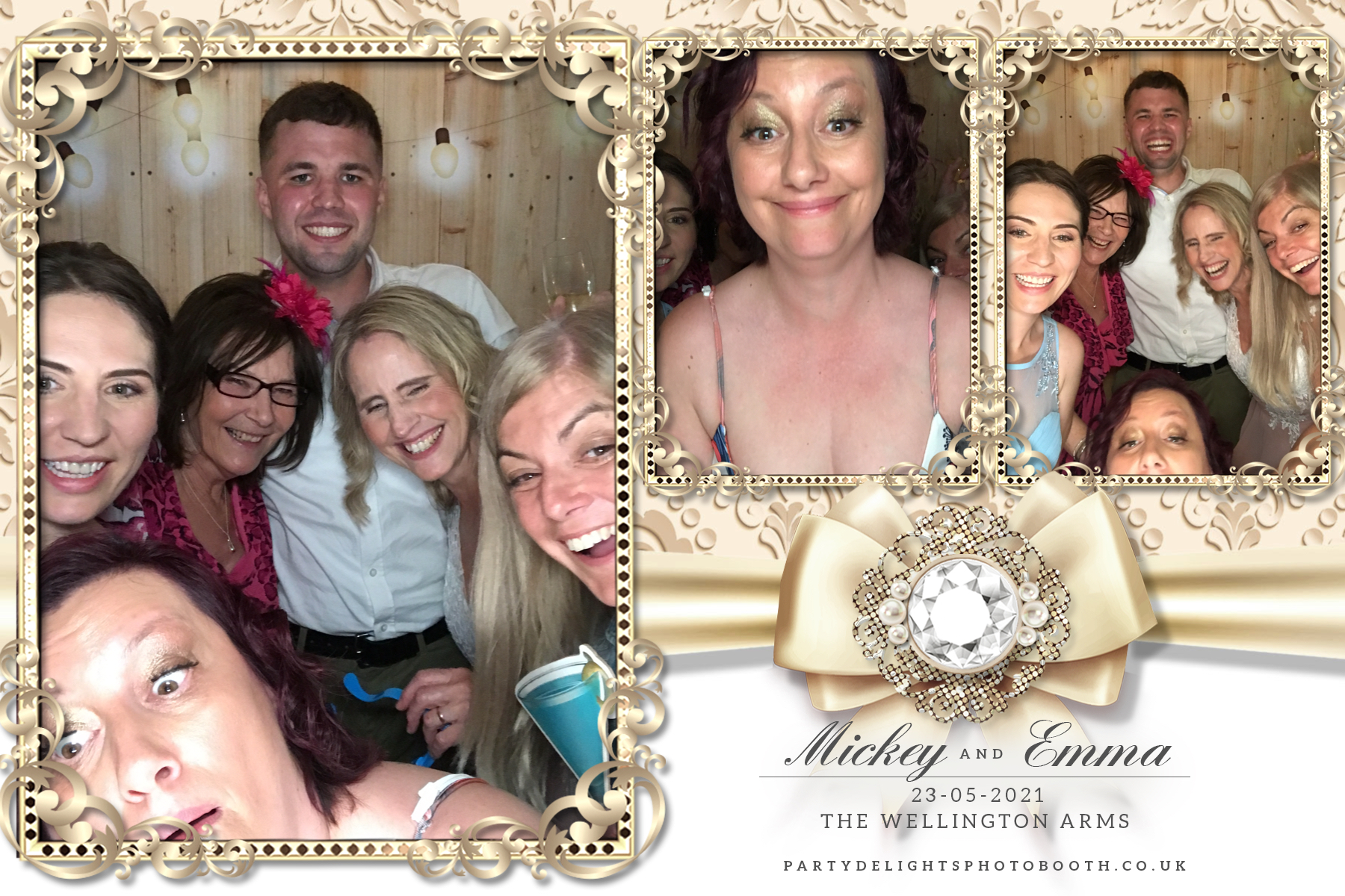 Emma's Wedding Day | View more photos from the event at gallery.partydelightsphotobooth.co.uk/u/PartyDelightsPhotoBooth/Emmas-Wedding-Day