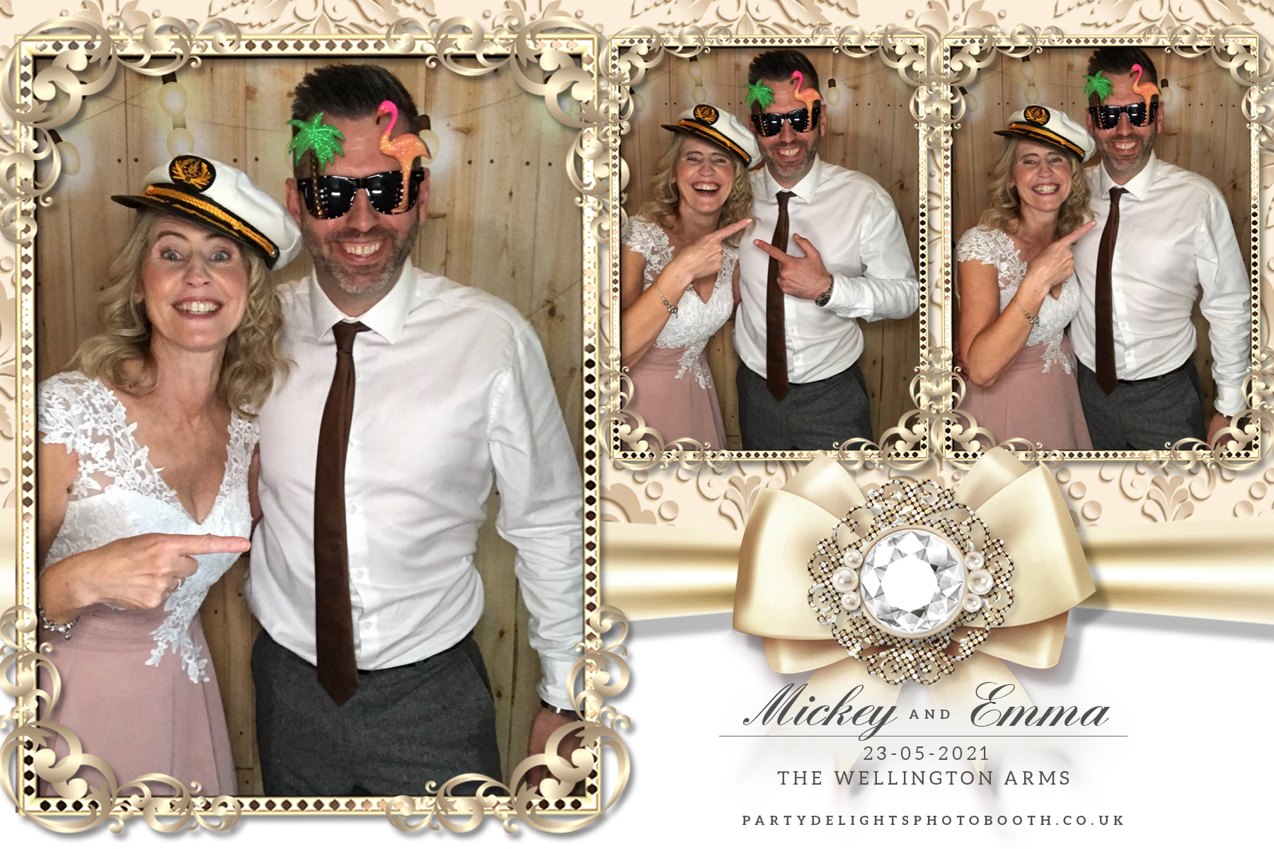 Emma's Wedding Day | View more photos from the event at gallery.partydelightsphotobooth.co.uk/u/PartyDelightsPhotoBooth/Emmas-Wedding-Day