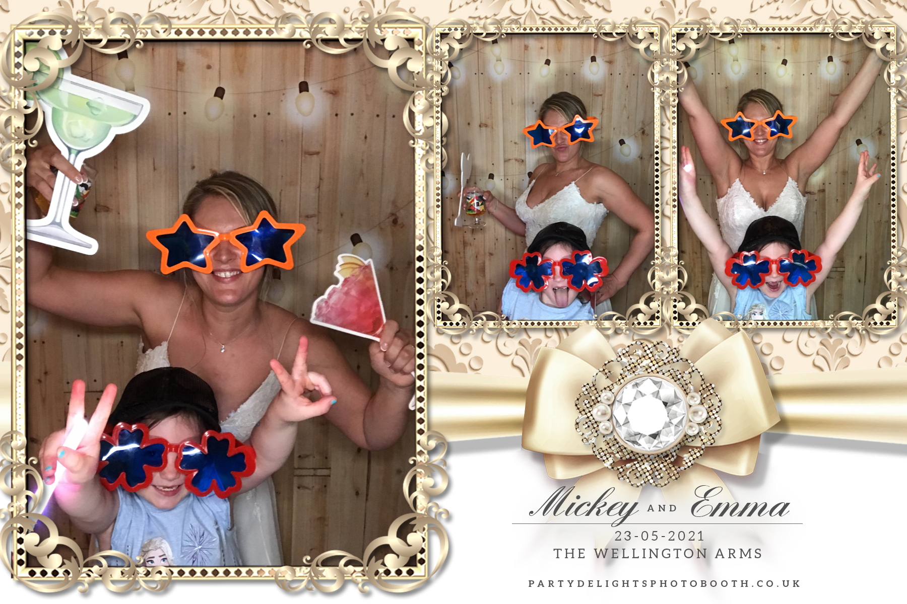 Emma's Wedding Day | View more photos from the event at gallery.partydelightsphotobooth.co.uk/u/PartyDelightsPhotoBooth/Emmas-Wedding-Day
