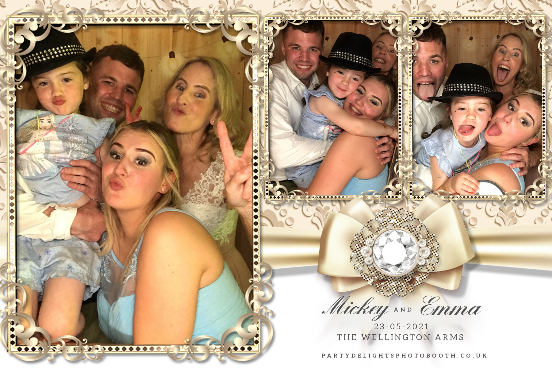 Emma's Wedding Day | View more photos from the event at gallery.partydelightsphotobooth.co.uk/u/PartyDelightsPhotoBooth/Emmas-Wedding-Day