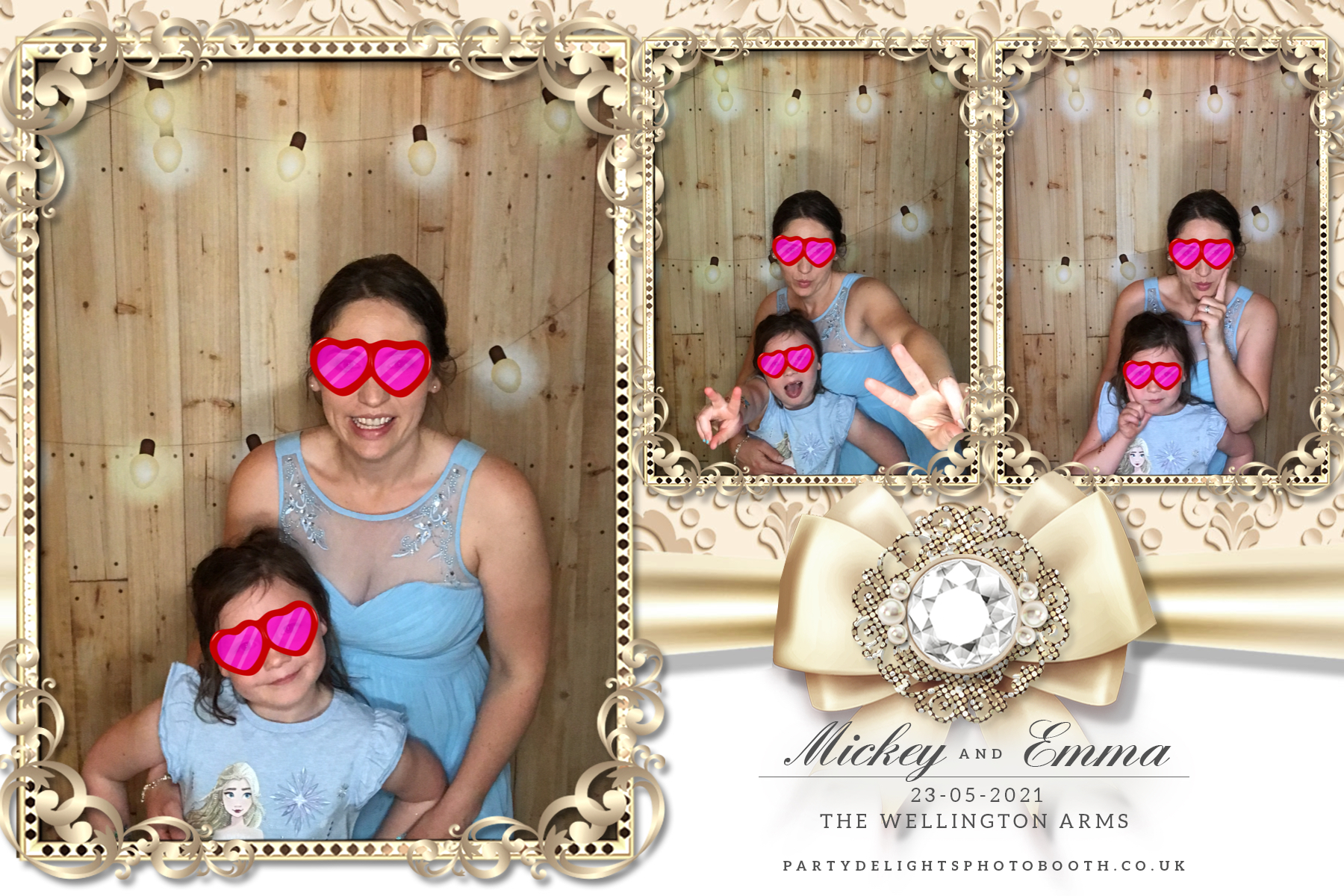 Emma's Wedding Day | View more photos from the event at gallery.partydelightsphotobooth.co.uk/u/PartyDelightsPhotoBooth/Emmas-Wedding-Day