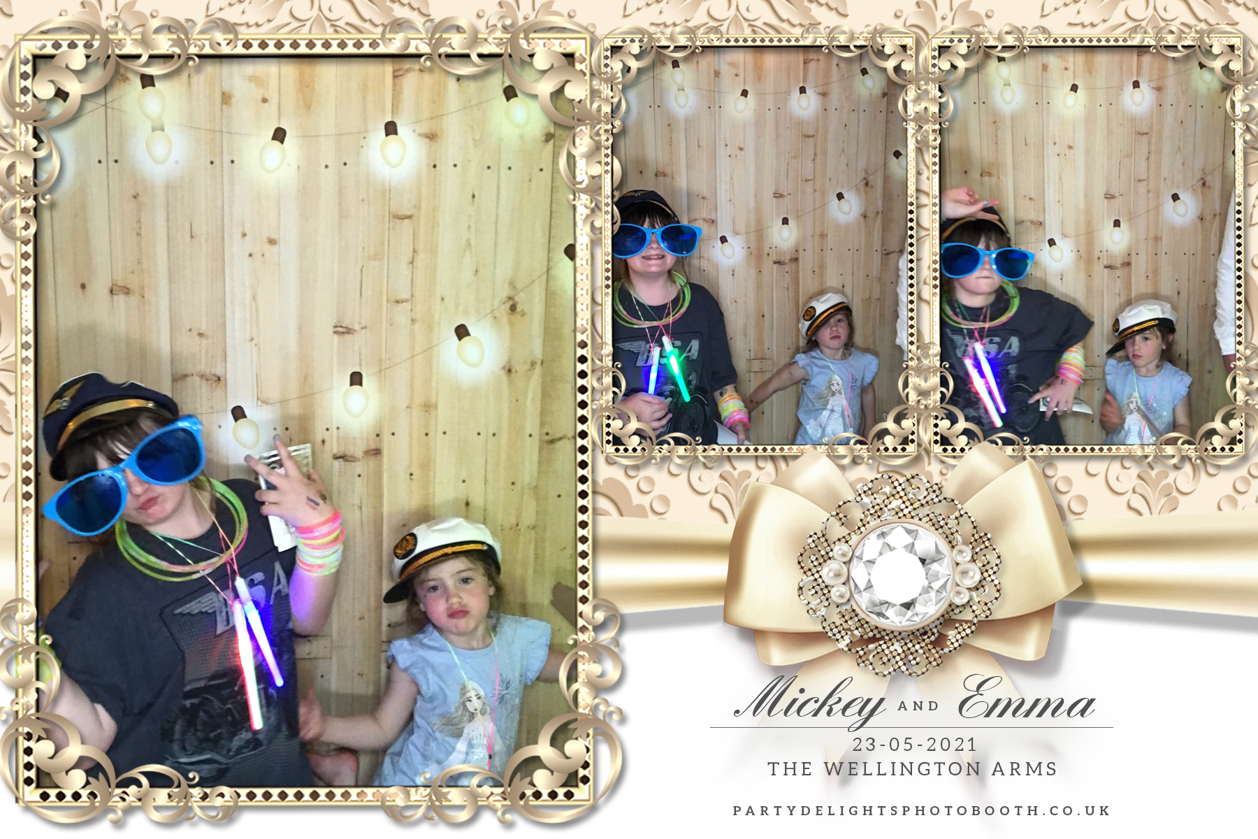 Emma's Wedding Day | View more photos from the event at gallery.partydelightsphotobooth.co.uk/u/PartyDelightsPhotoBooth/Emmas-Wedding-Day