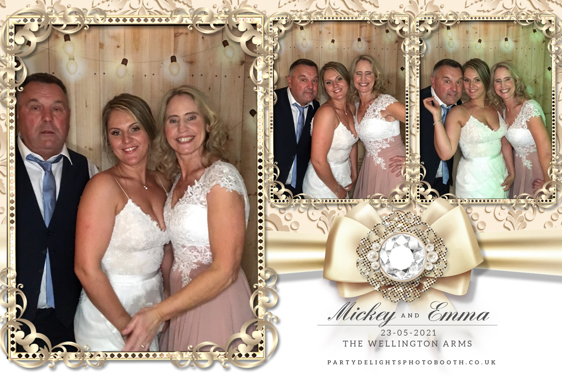 Emma's Wedding Day | View more photos from the event at gallery.partydelightsphotobooth.co.uk/u/PartyDelightsPhotoBooth/Emmas-Wedding-Day