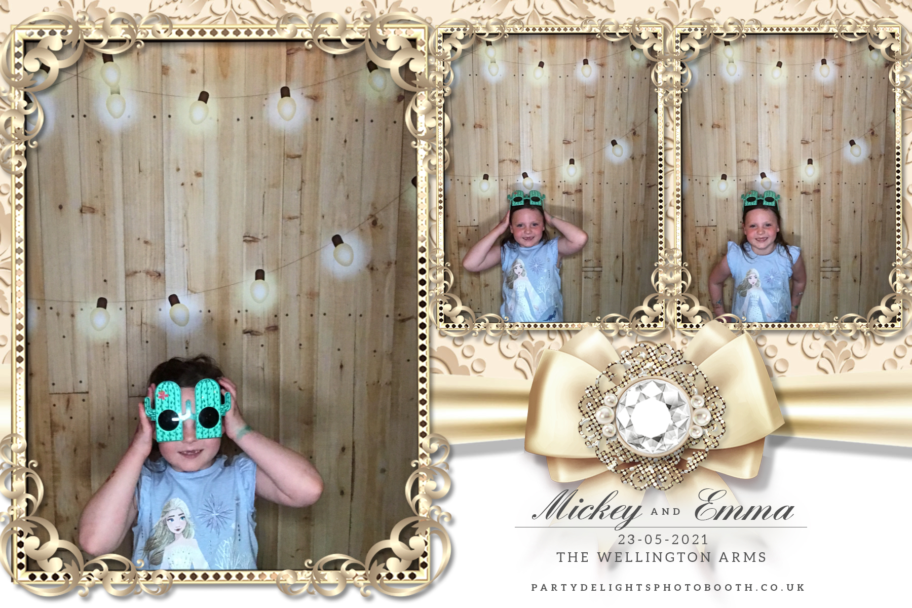 Emma's Wedding Day | View more photos from the event at gallery.partydelightsphotobooth.co.uk/u/PartyDelightsPhotoBooth/Emmas-Wedding-Day