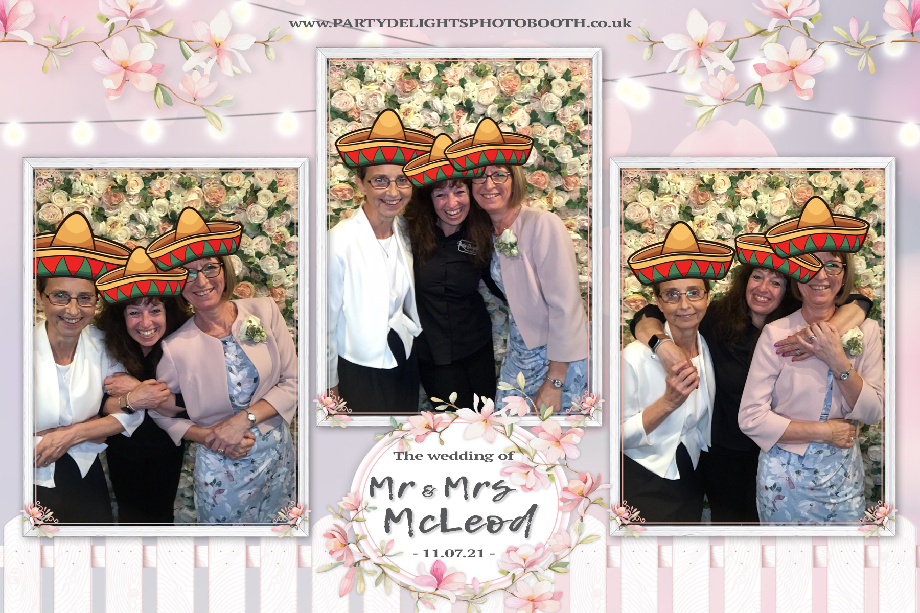 Holly & Jason's Wedding | View more photos from the event at gallery.partydelightsphotobooth.co.uk/u/PartyDelightsPhotoBooth/Holly-Jasons-Wedding