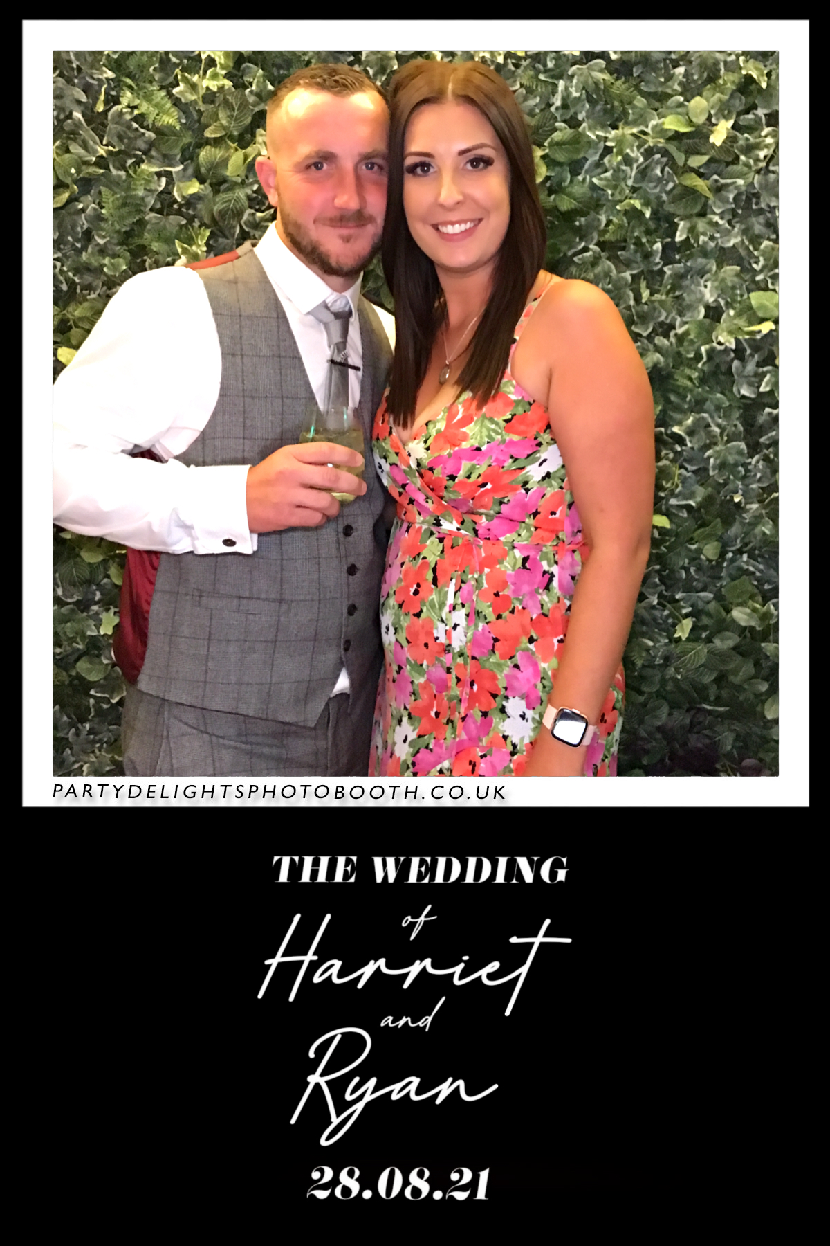 Ryan and Harriet's Wedding | View more photos from the event at gallery.partydelightsphotobooth.co.uk/u/PartyDelightsPhotoBooth/Ryan-and-Harriets-Wedding