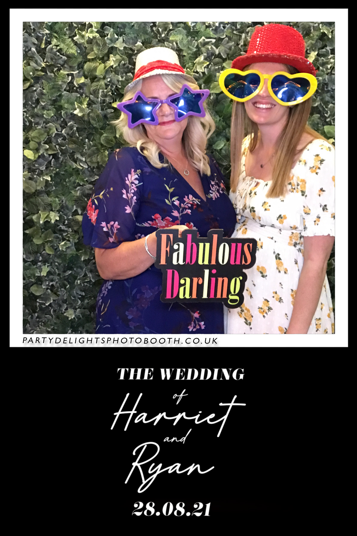 Ryan and Harriet's Wedding | View more photos from the event at gallery.partydelightsphotobooth.co.uk/u/PartyDelightsPhotoBooth/Ryan-and-Harriets-Wedding