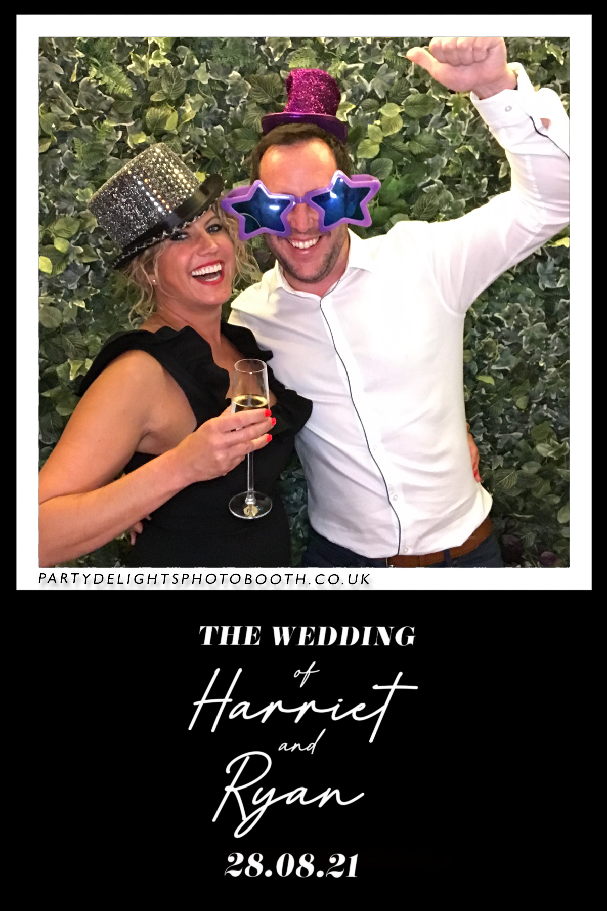 Ryan and Harriet's Wedding | View more photos from the event at gallery.partydelightsphotobooth.co.uk/u/PartyDelightsPhotoBooth/Ryan-and-Harriets-Wedding