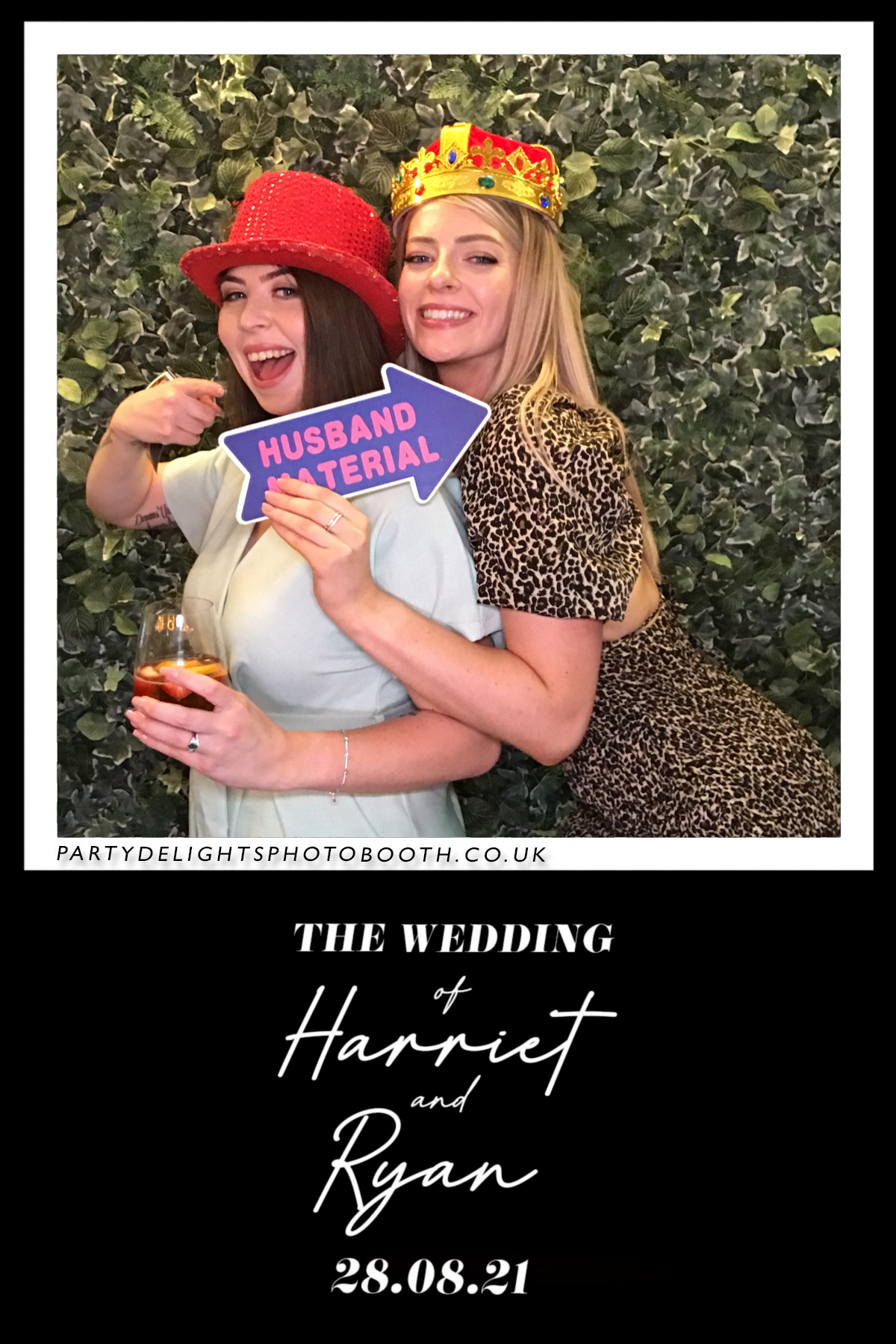 Ryan and Harriet's Wedding | View more photos from the event at gallery.partydelightsphotobooth.co.uk/u/PartyDelightsPhotoBooth/Ryan-and-Harriets-Wedding