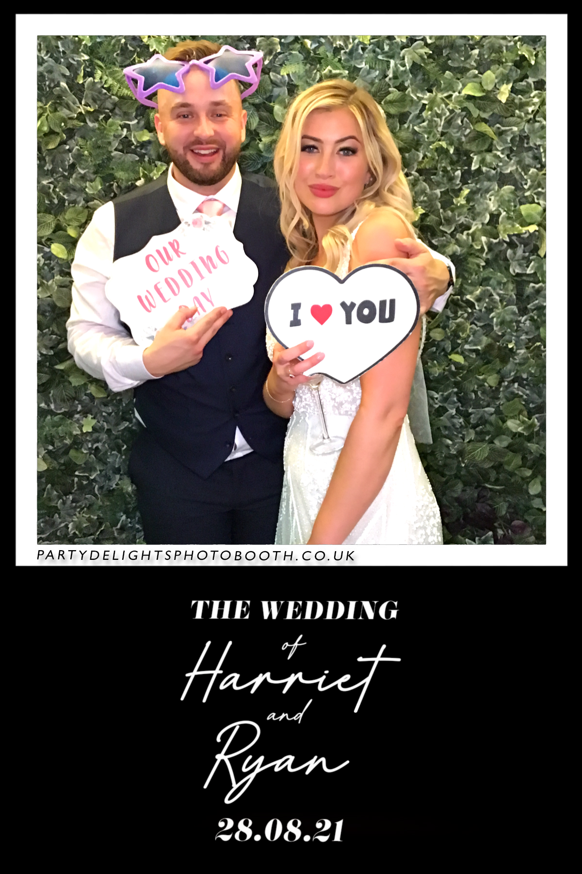 Ryan and Harriet's Wedding | View more photos from the event at gallery.partydelightsphotobooth.co.uk/u/PartyDelightsPhotoBooth/Ryan-and-Harriets-Wedding