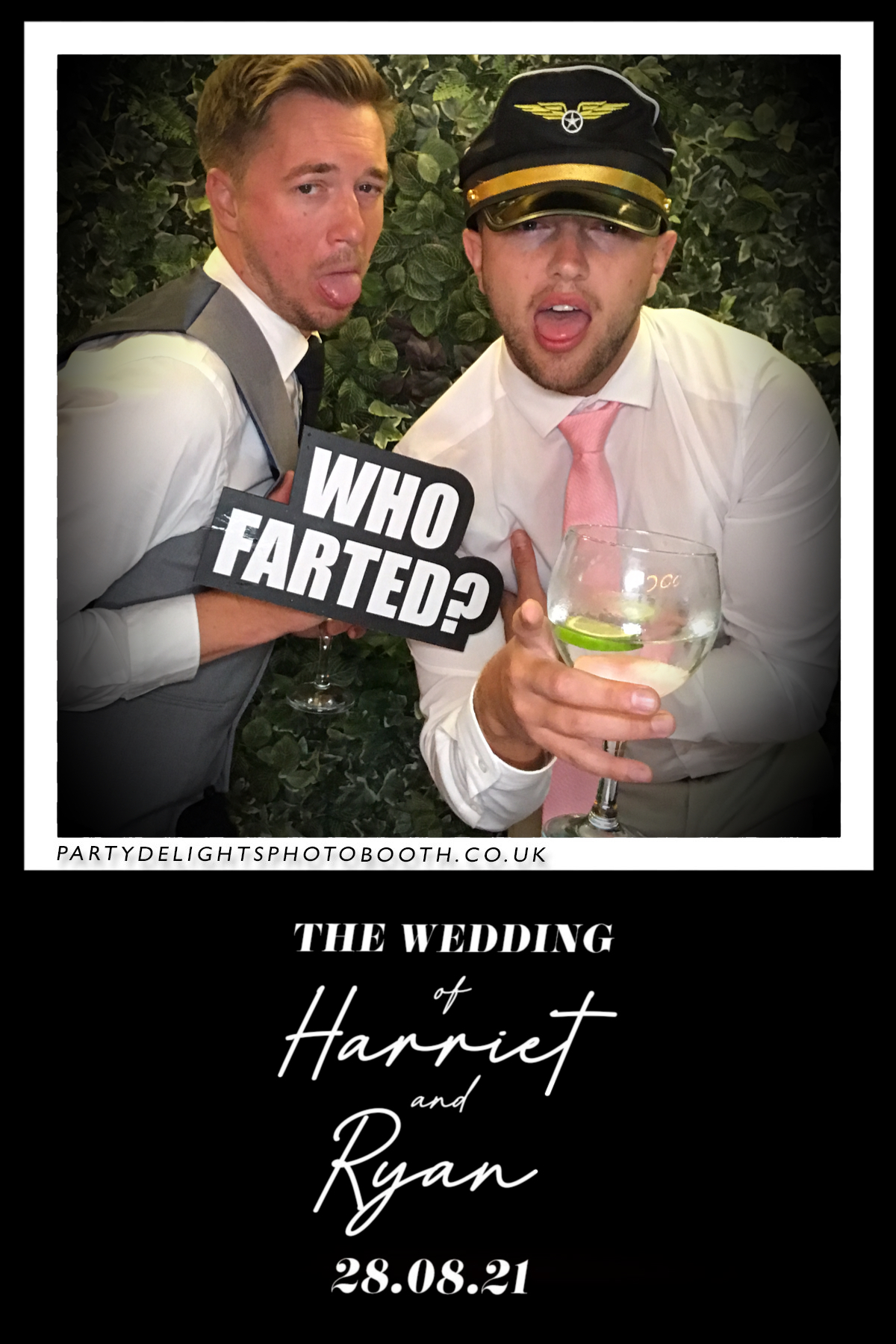 Ryan and Harriet's Wedding | View more photos from the event at gallery.partydelightsphotobooth.co.uk/u/PartyDelightsPhotoBooth/Ryan-and-Harriets-Wedding
