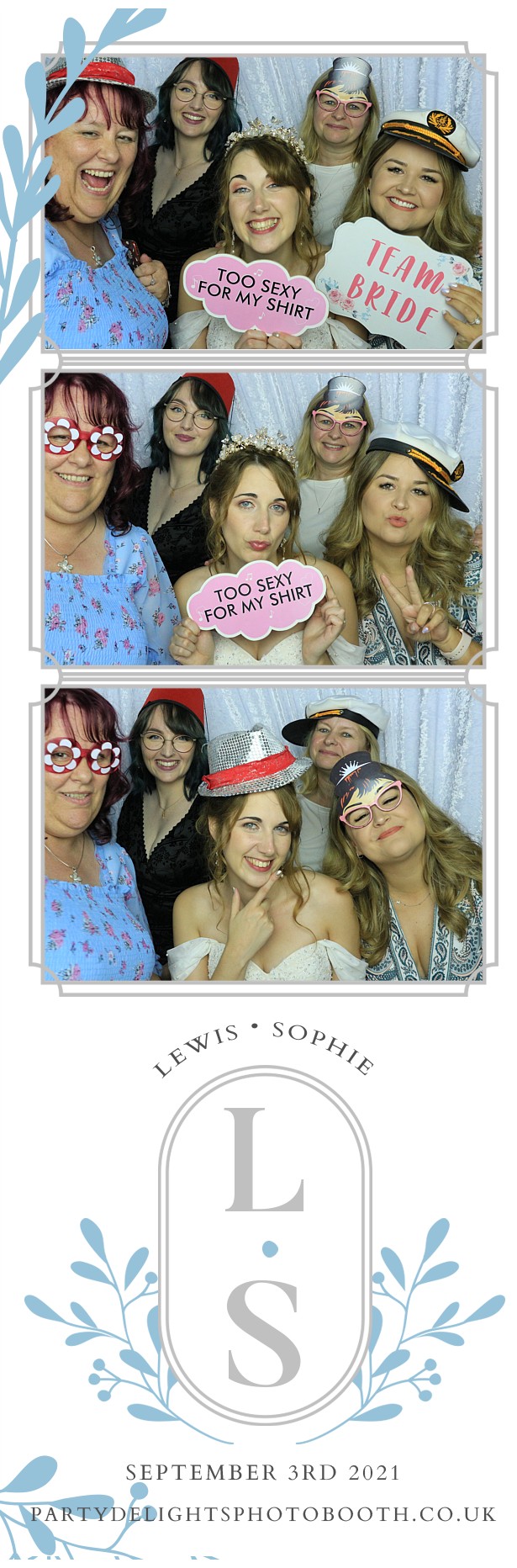 Sophie and Lewis' Wedding | View more photos from the event at gallery.partydelightsphotobooth.co.uk/u/PartyDelightsPhotoBooth/Sophie-and-Lewis-Wedding