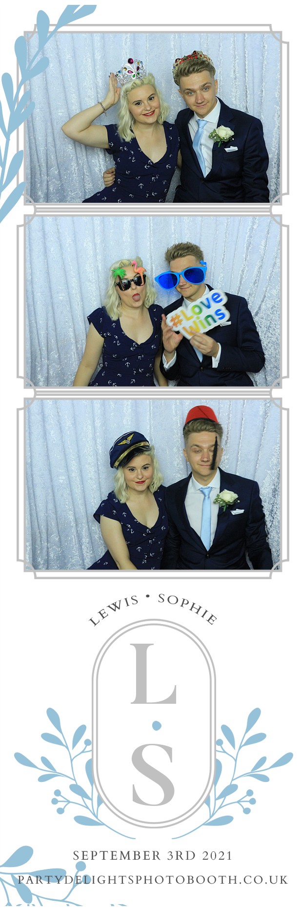 Sophie and Lewis' Wedding | View more photos from the event at gallery.partydelightsphotobooth.co.uk/u/PartyDelightsPhotoBooth/Sophie-and-Lewis-Wedding