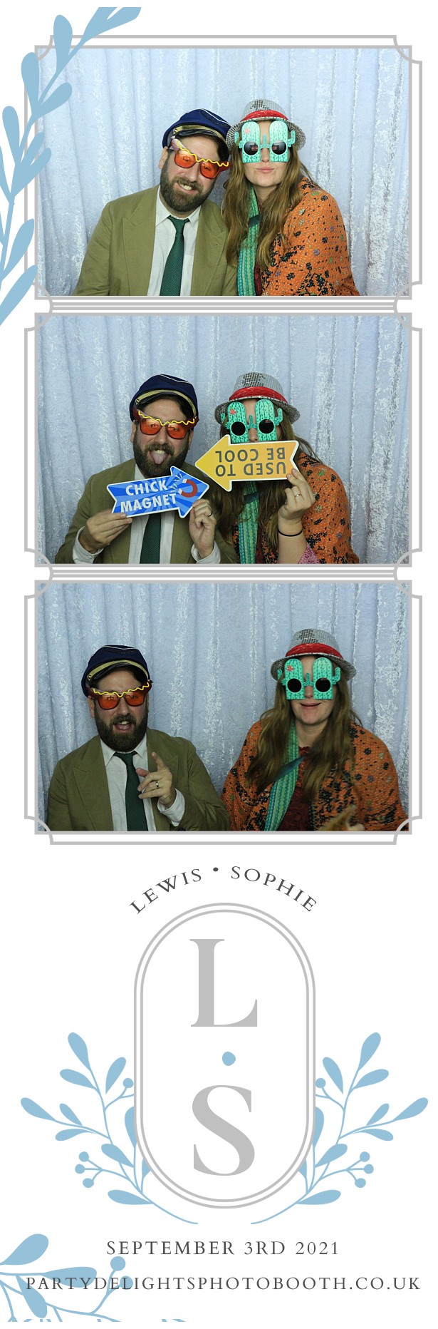 Sophie and Lewis' Wedding | View more photos from the event at gallery.partydelightsphotobooth.co.uk/u/PartyDelightsPhotoBooth/Sophie-and-Lewis-Wedding