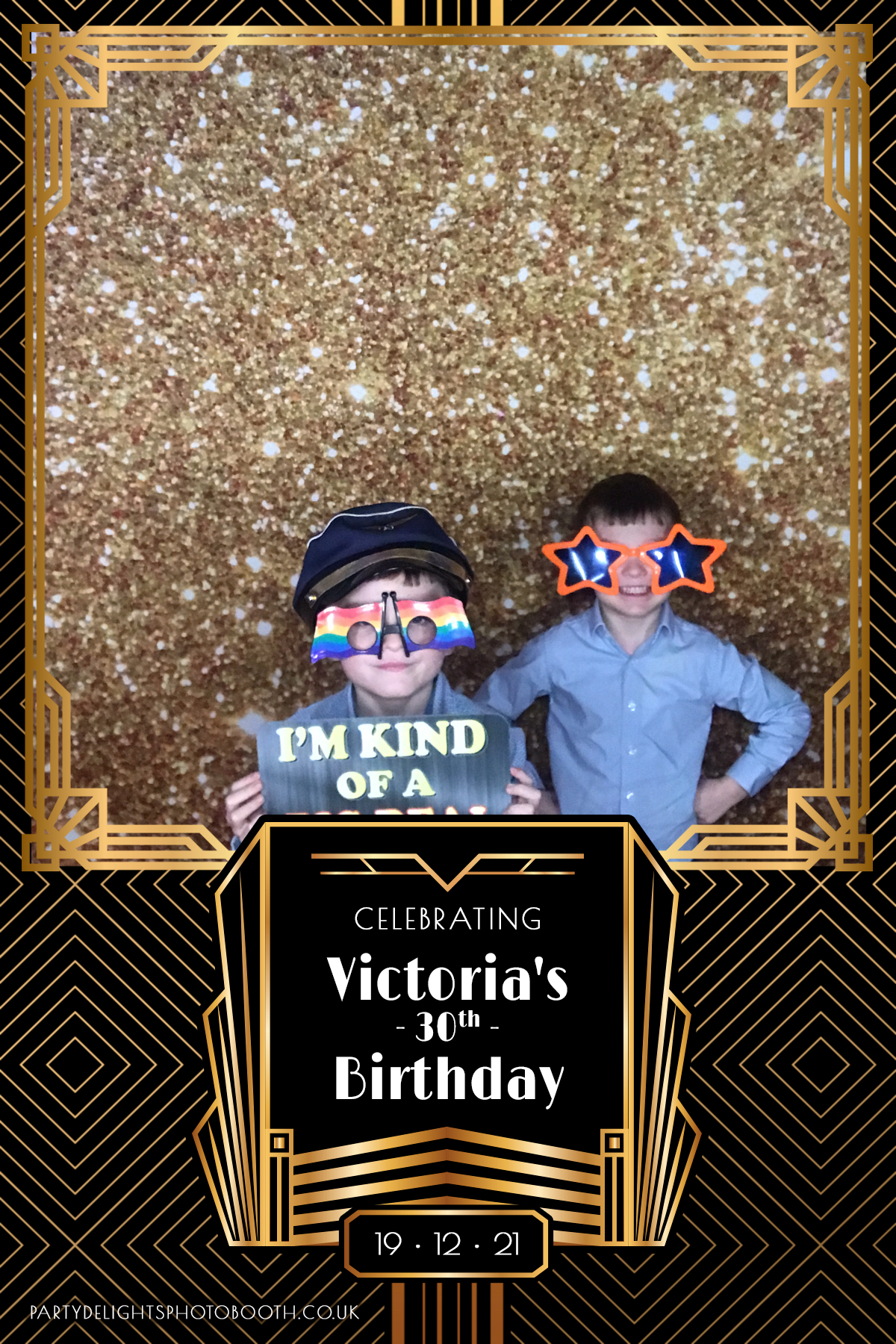 Vickie's 30th Birthday Party | View more photos from the event at gallery.partydelightsphotobooth.co.uk/u/PartyDelightsPhotoBooth/Vickies-30th-Birthday-Party