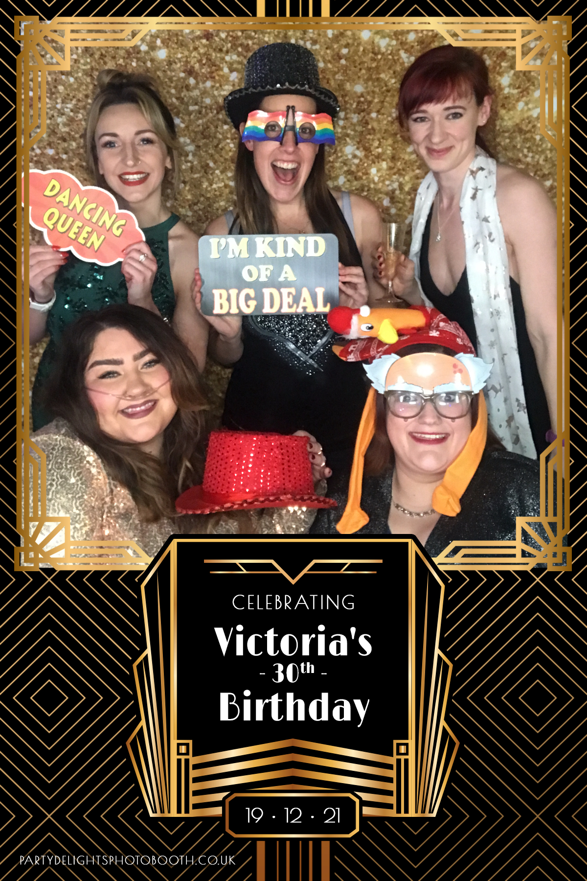 Vickie's 30th Birthday Party | View more photos from the event at gallery.partydelightsphotobooth.co.uk/u/PartyDelightsPhotoBooth/Vickies-30th-Birthday-Party