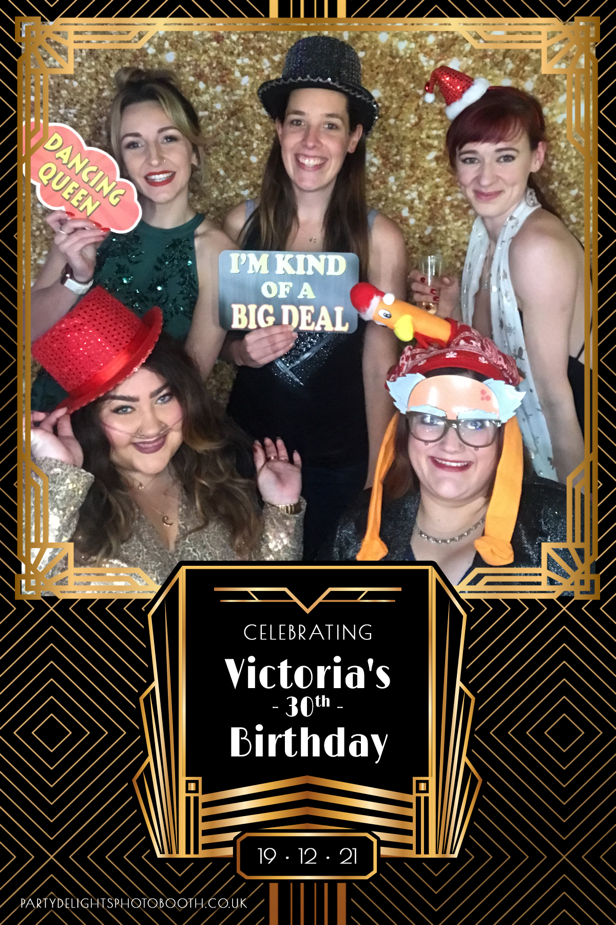 Vickie's 30th Birthday Party | View more photos from the event at gallery.partydelightsphotobooth.co.uk/u/PartyDelightsPhotoBooth/Vickies-30th-Birthday-Party
