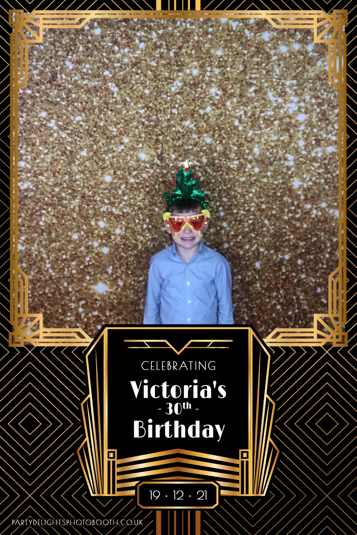 Vickie's 30th Birthday Party | View more photos from the event at gallery.partydelightsphotobooth.co.uk/u/PartyDelightsPhotoBooth/Vickies-30th-Birthday-Party