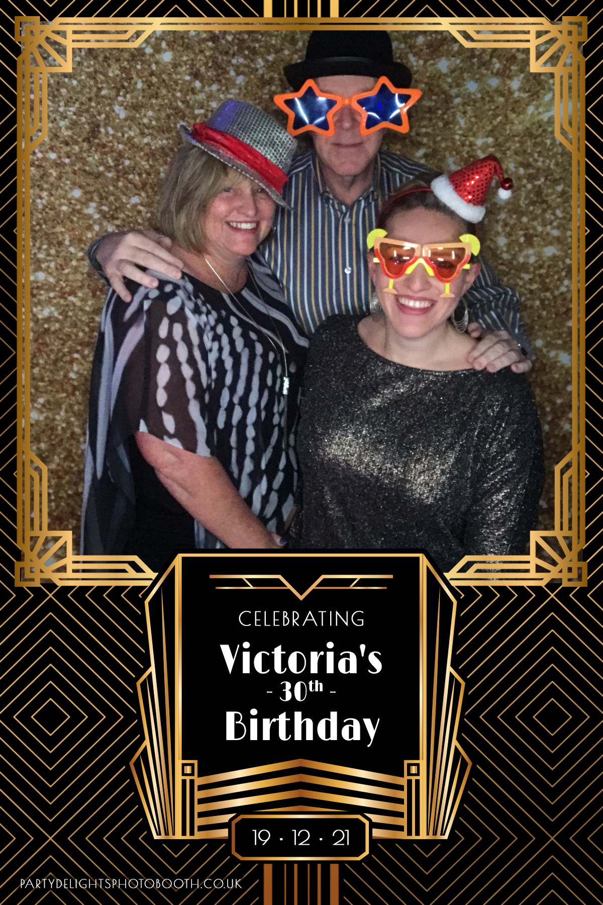 Vickie's 30th Birthday Party | View more photos from the event at gallery.partydelightsphotobooth.co.uk/u/PartyDelightsPhotoBooth/Vickies-30th-Birthday-Party