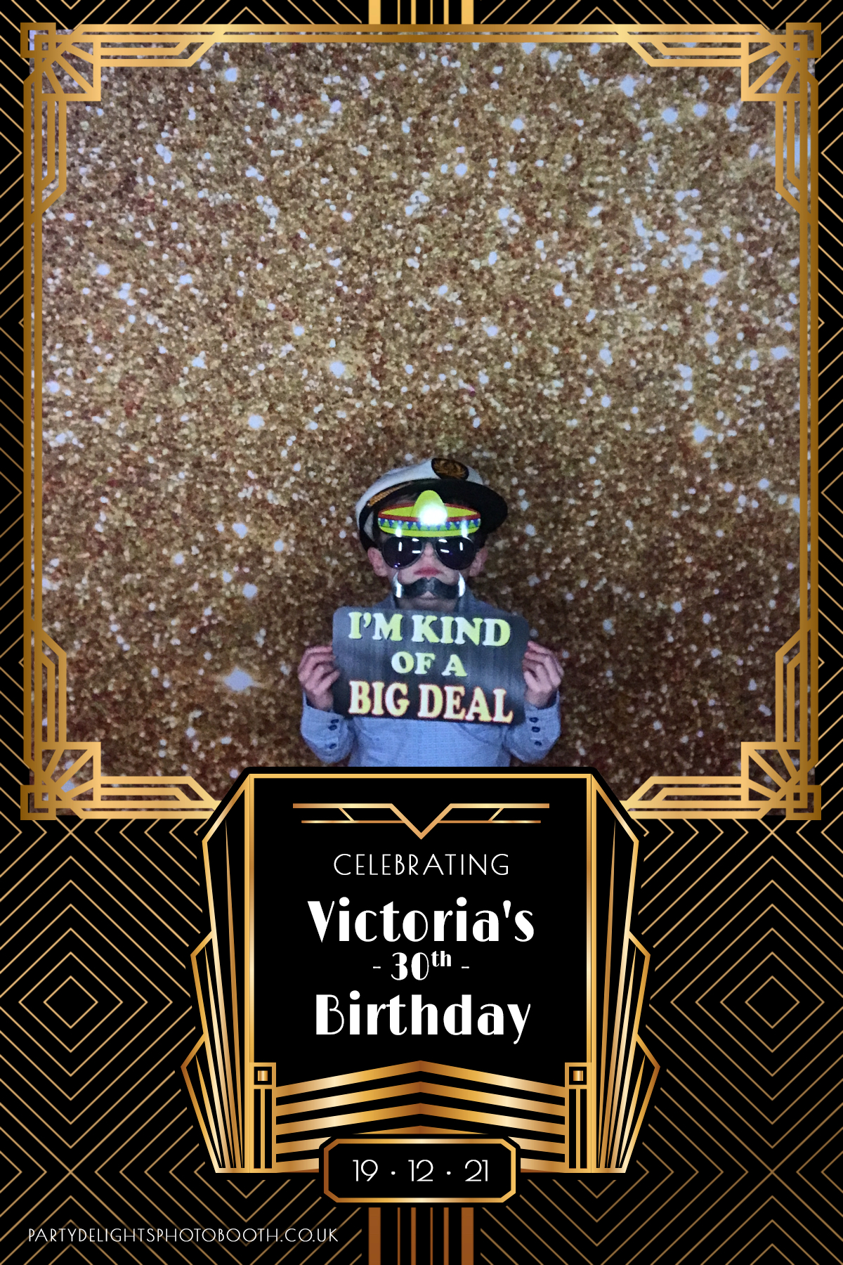 Vickie's 30th Birthday Party | View more photos from the event at gallery.partydelightsphotobooth.co.uk/u/PartyDelightsPhotoBooth/Vickies-30th-Birthday-Party