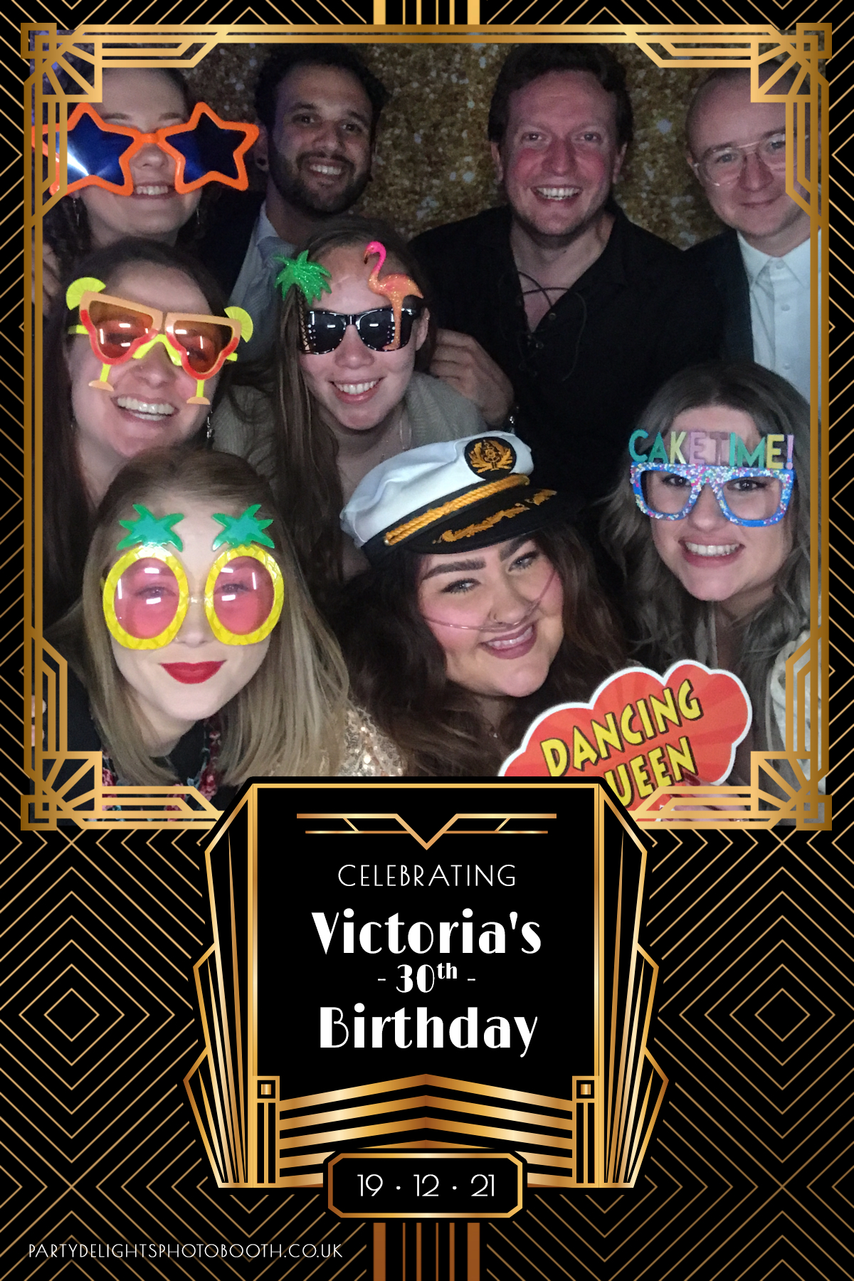 Vickie's 30th Birthday Party | View more photos from the event at gallery.partydelightsphotobooth.co.uk/u/PartyDelightsPhotoBooth/Vickies-30th-Birthday-Party
