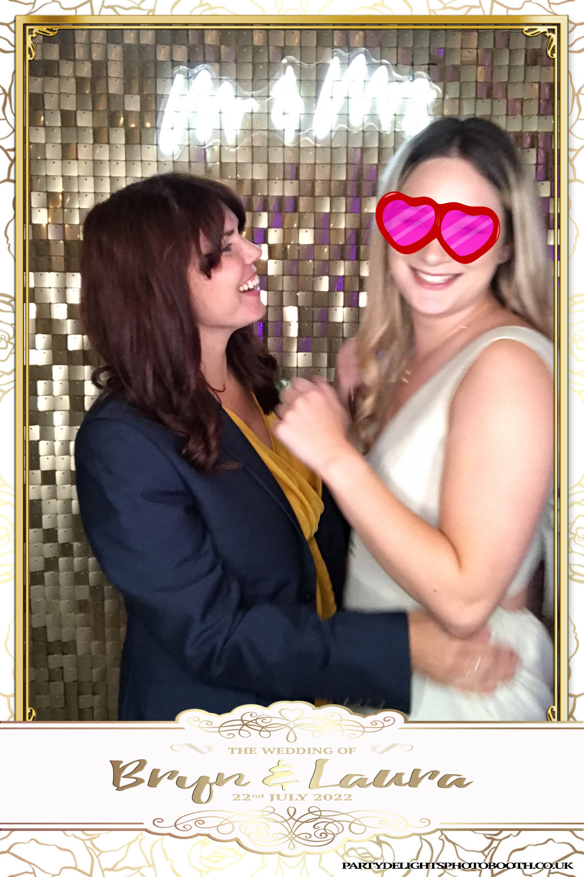 Bryn and Laura’s Wedding | View more photos from the event at gallery.partydelightsphotobooth.co.uk/u/PartyDelightsPhotoBooth/Bryn-and-Laura’s-Wedding