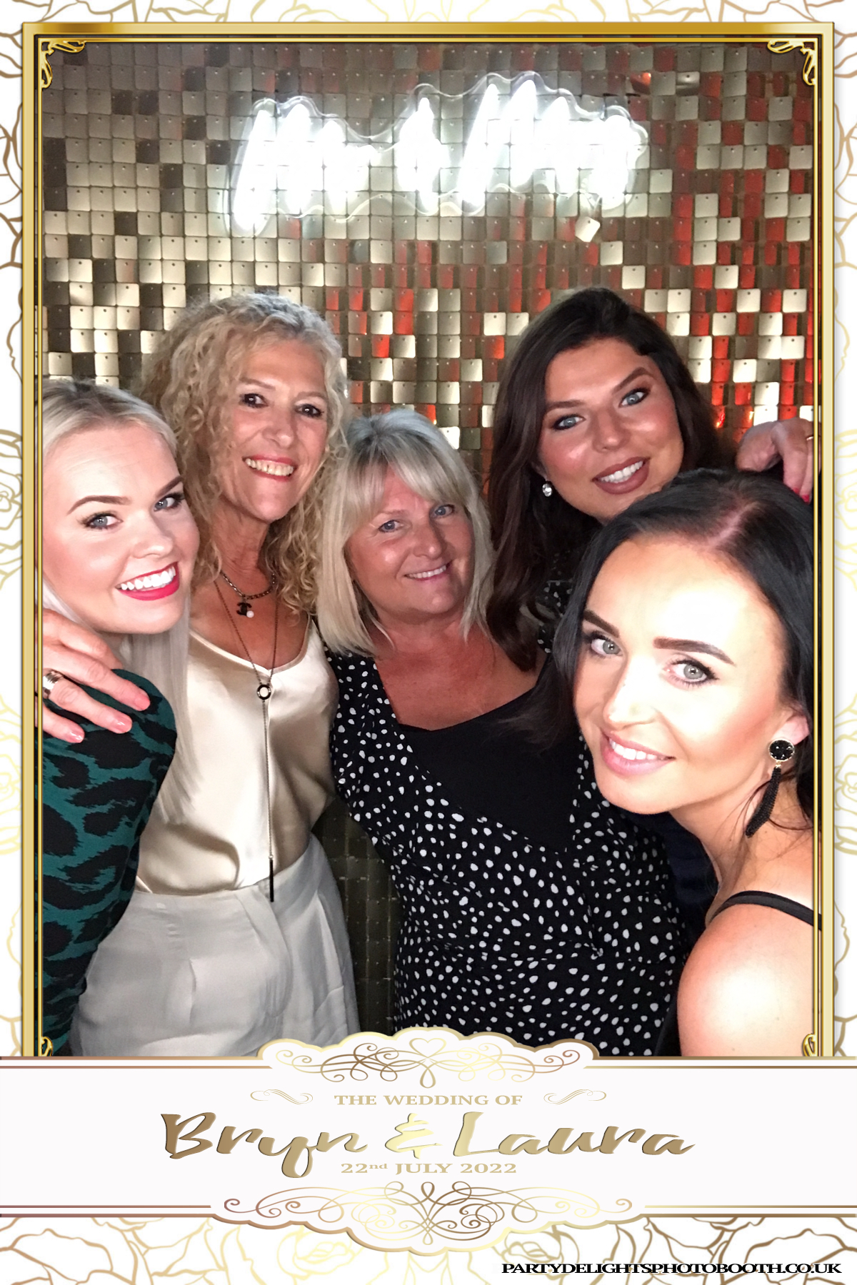 Bryn and Laura’s Wedding | View more photos from the event at gallery.partydelightsphotobooth.co.uk/u/PartyDelightsPhotoBooth/Bryn-and-Laura’s-Wedding