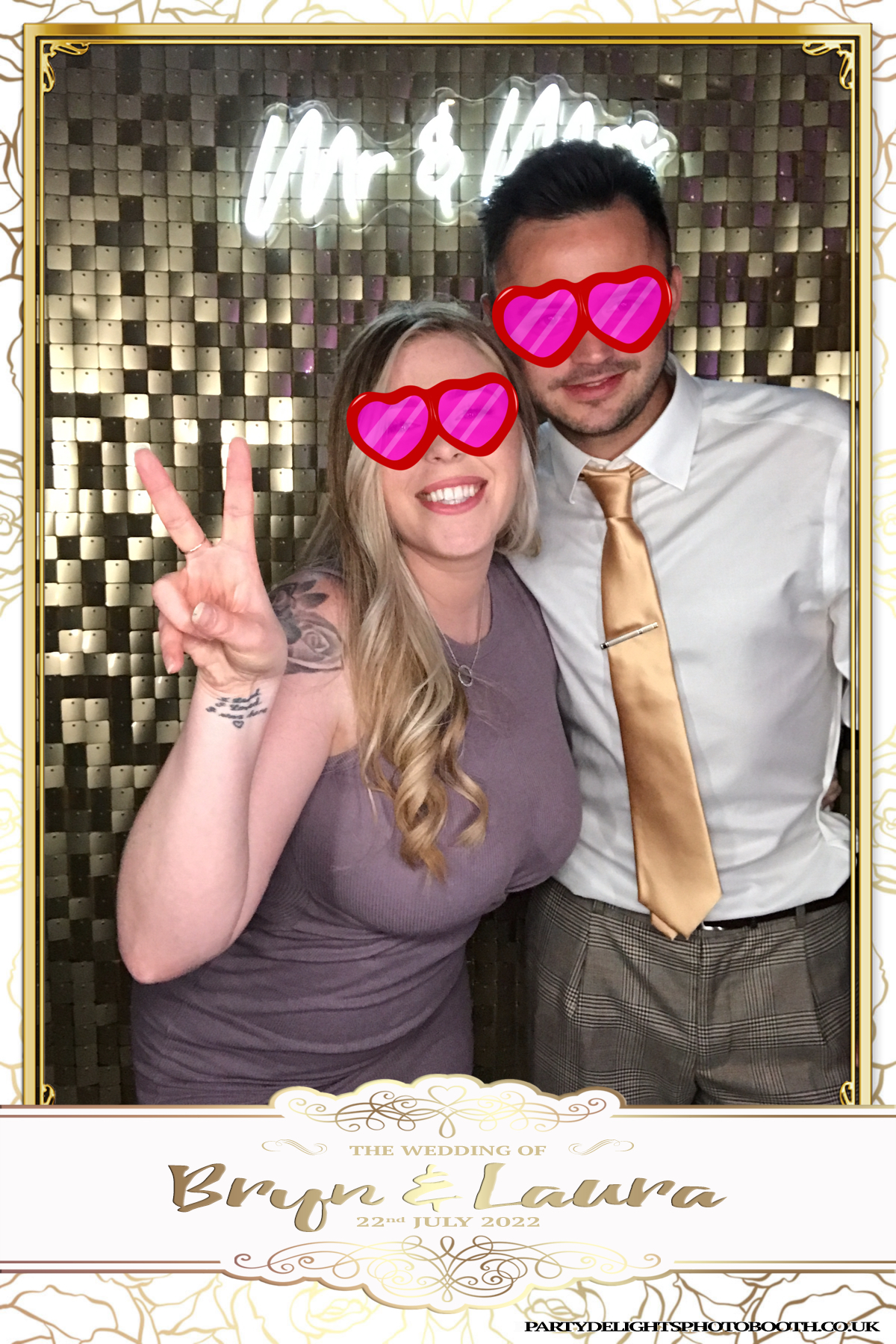Bryn and Laura’s Wedding | View more photos from the event at gallery.partydelightsphotobooth.co.uk/u/PartyDelightsPhotoBooth/Bryn-and-Laura’s-Wedding