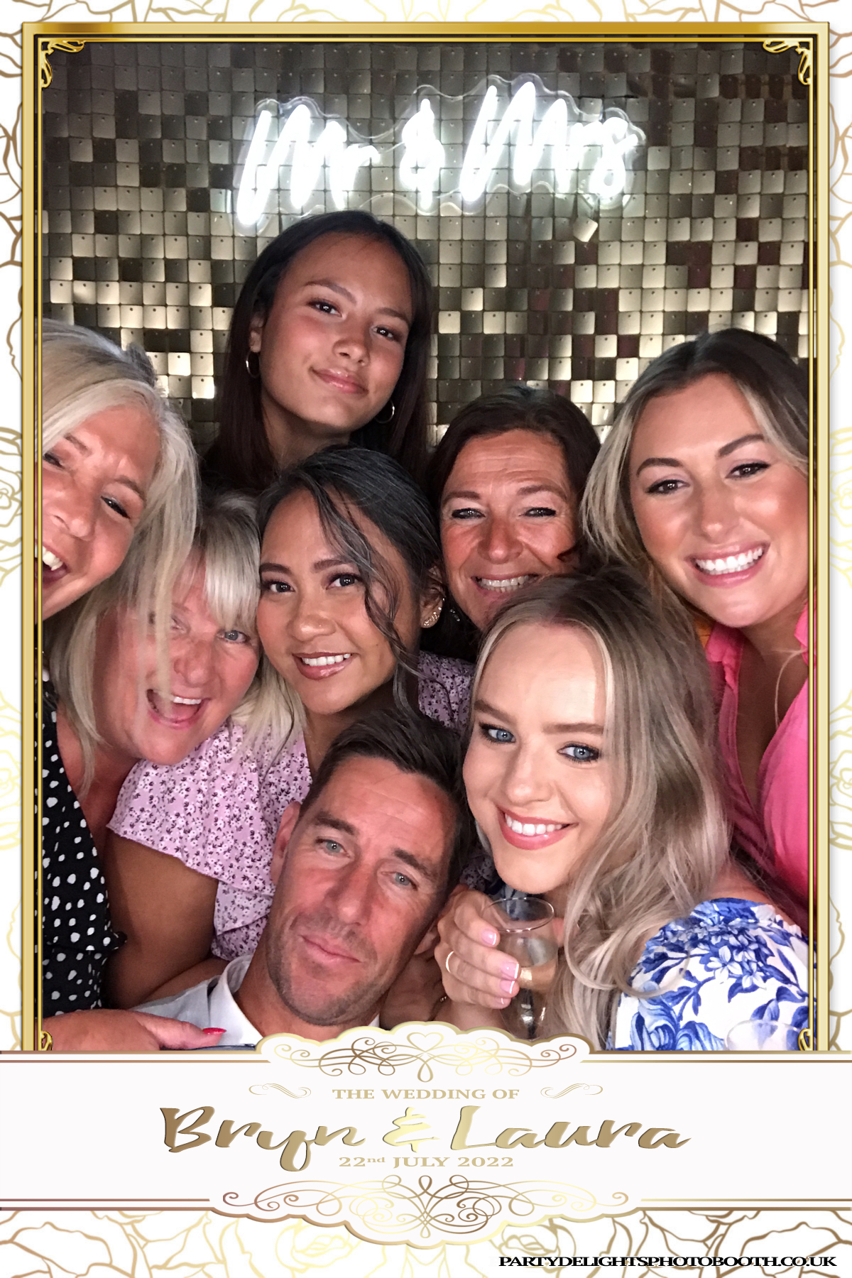 Bryn and Laura’s Wedding | View more photos from the event at gallery.partydelightsphotobooth.co.uk/u/PartyDelightsPhotoBooth/Bryn-and-Laura’s-Wedding