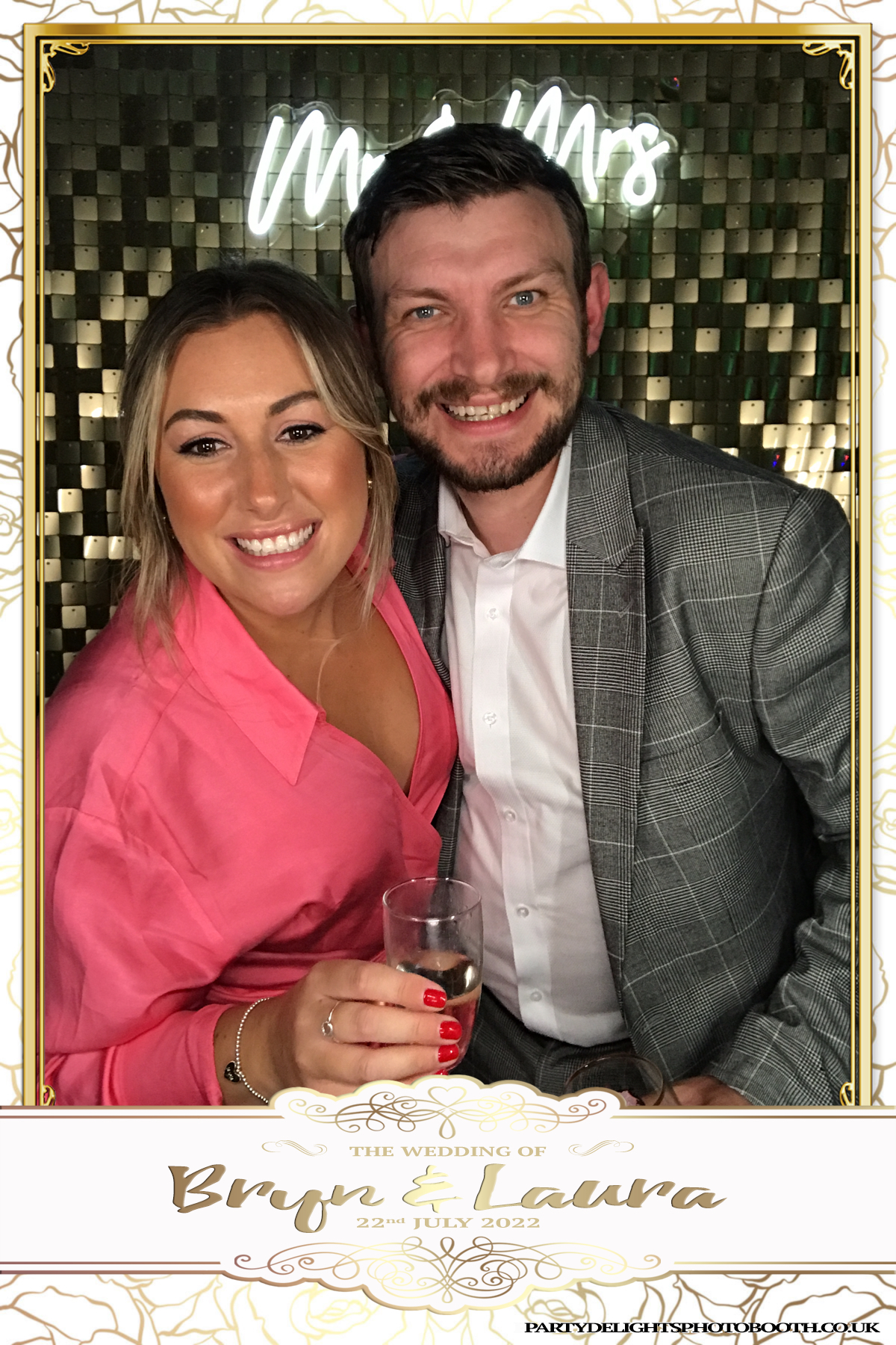 Bryn and Laura’s Wedding | View more photos from the event at gallery.partydelightsphotobooth.co.uk/u/PartyDelightsPhotoBooth/Bryn-and-Laura’s-Wedding