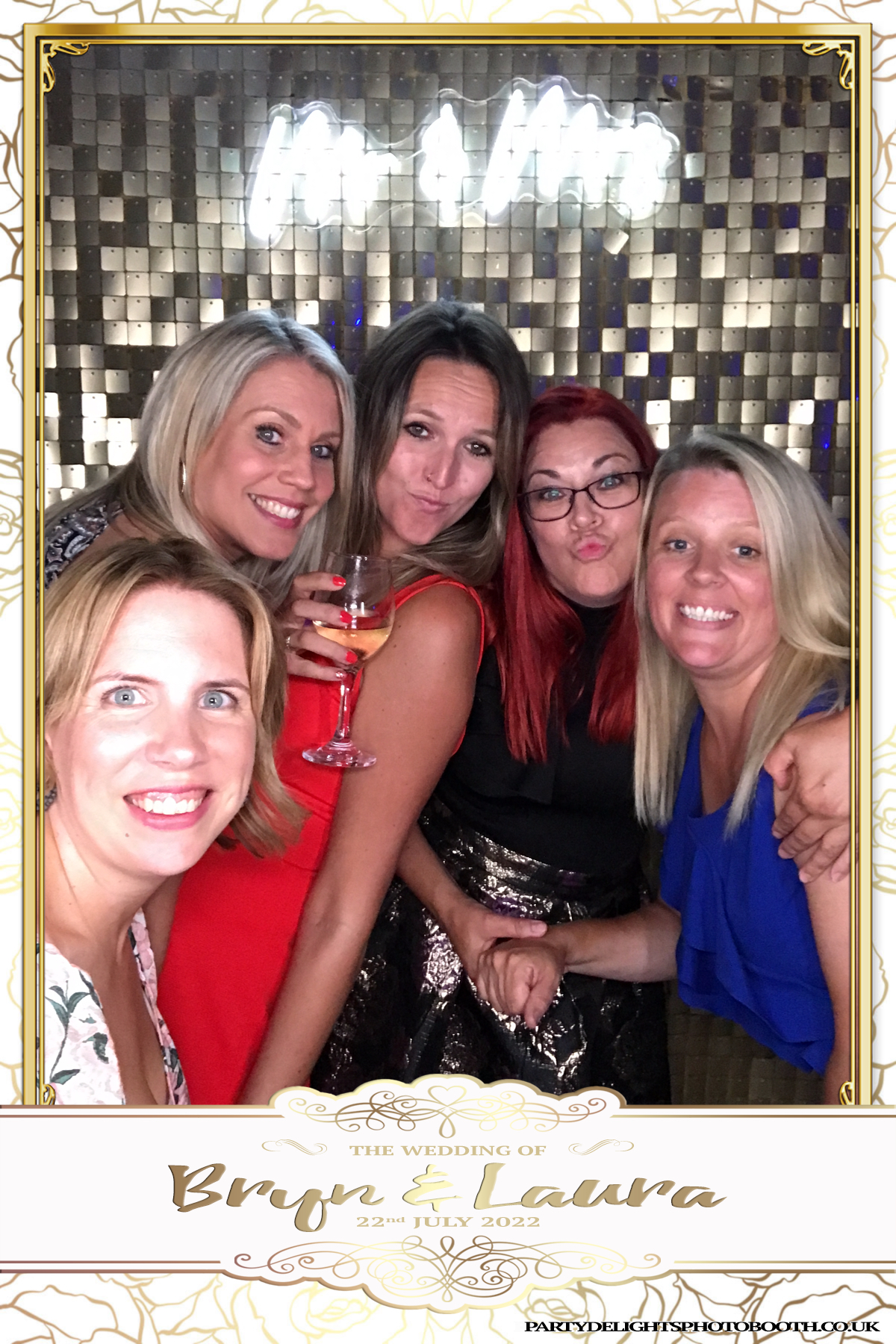 Bryn and Laura’s Wedding | View more photos from the event at gallery.partydelightsphotobooth.co.uk/u/PartyDelightsPhotoBooth/Bryn-and-Laura’s-Wedding